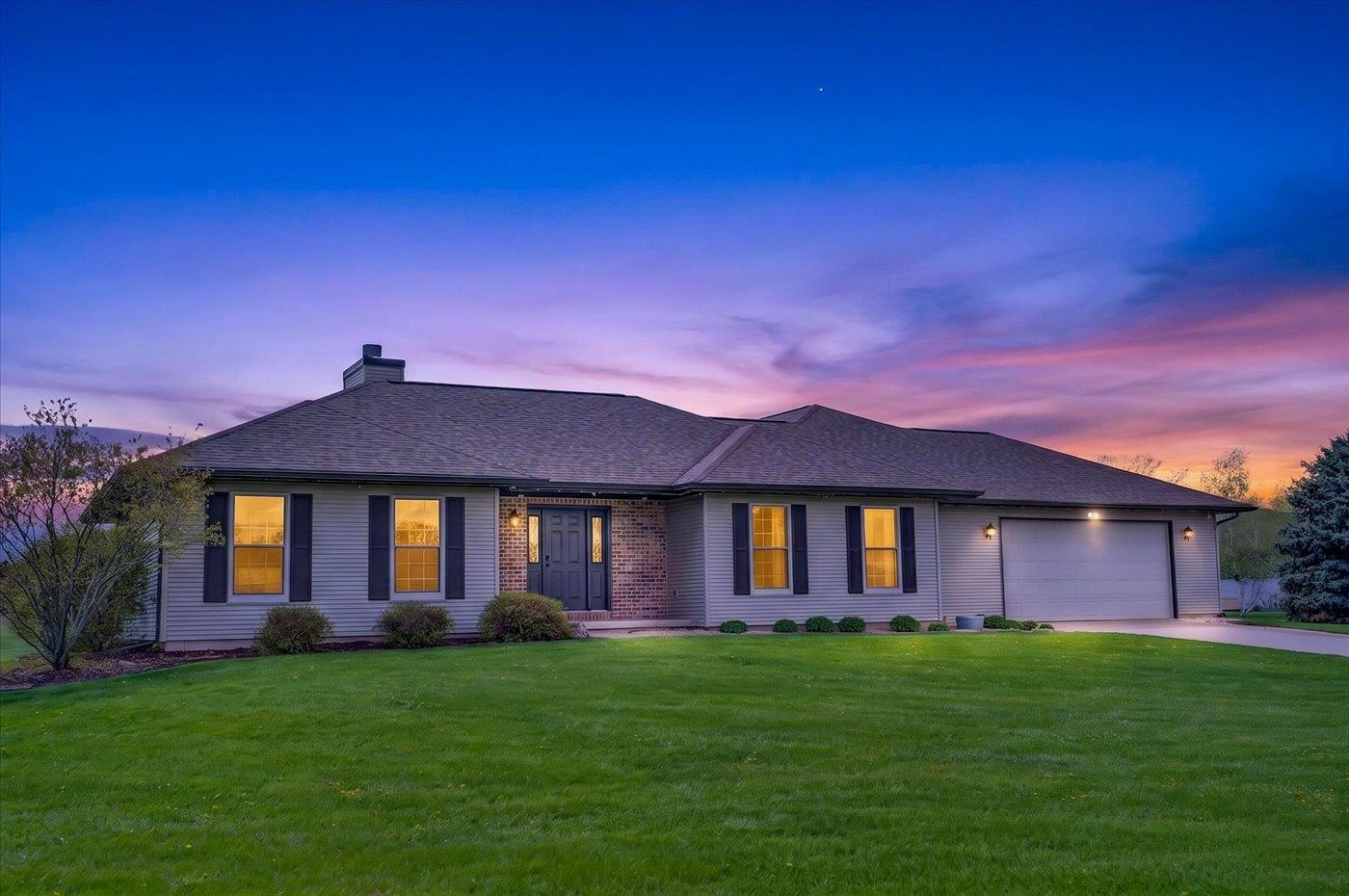 N4171 Country Club Drive, Decatur, WI 53520 — photo 3