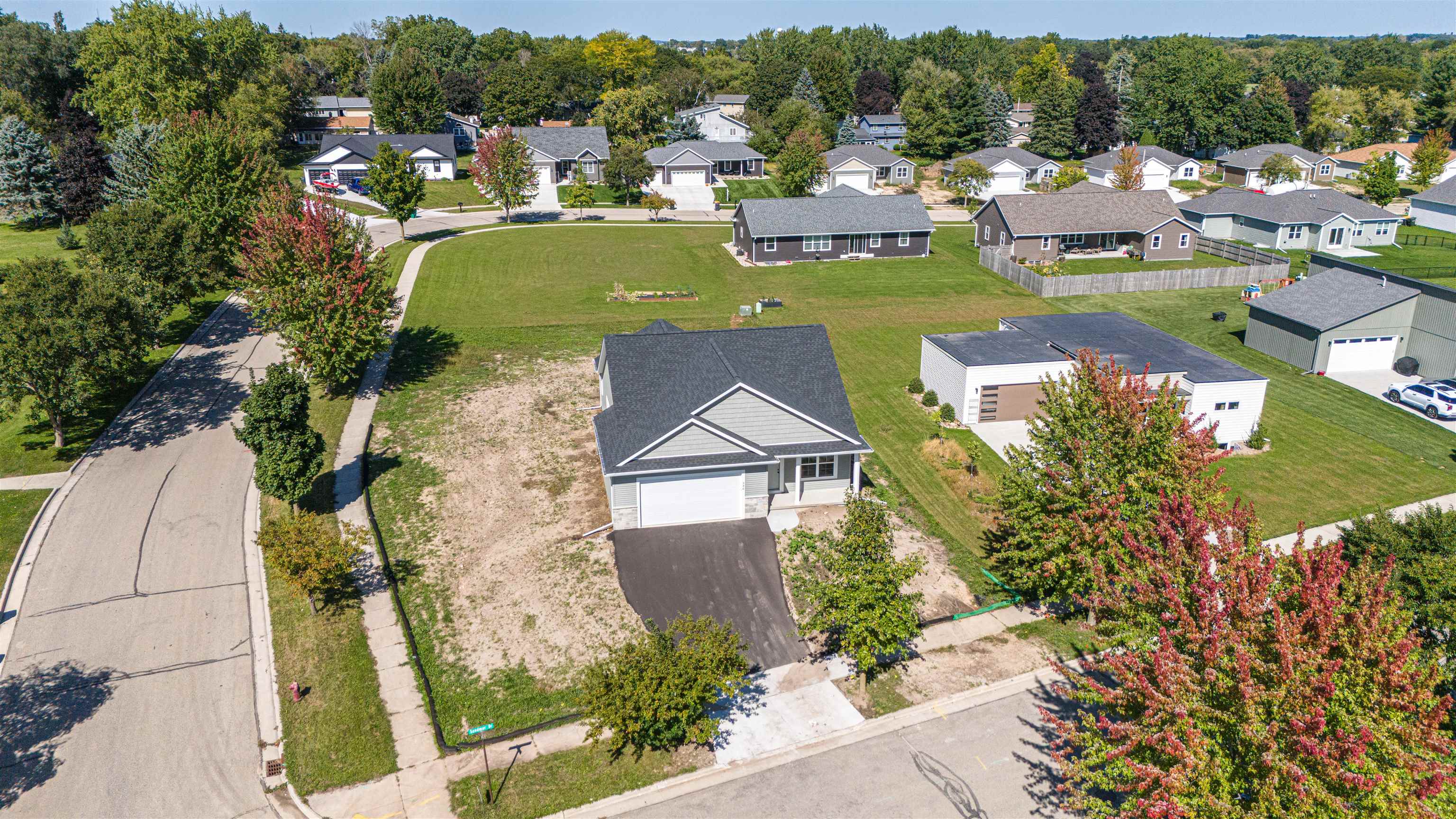 336 Sandmar Drive, Ripon, WI 54971 — photo 3
