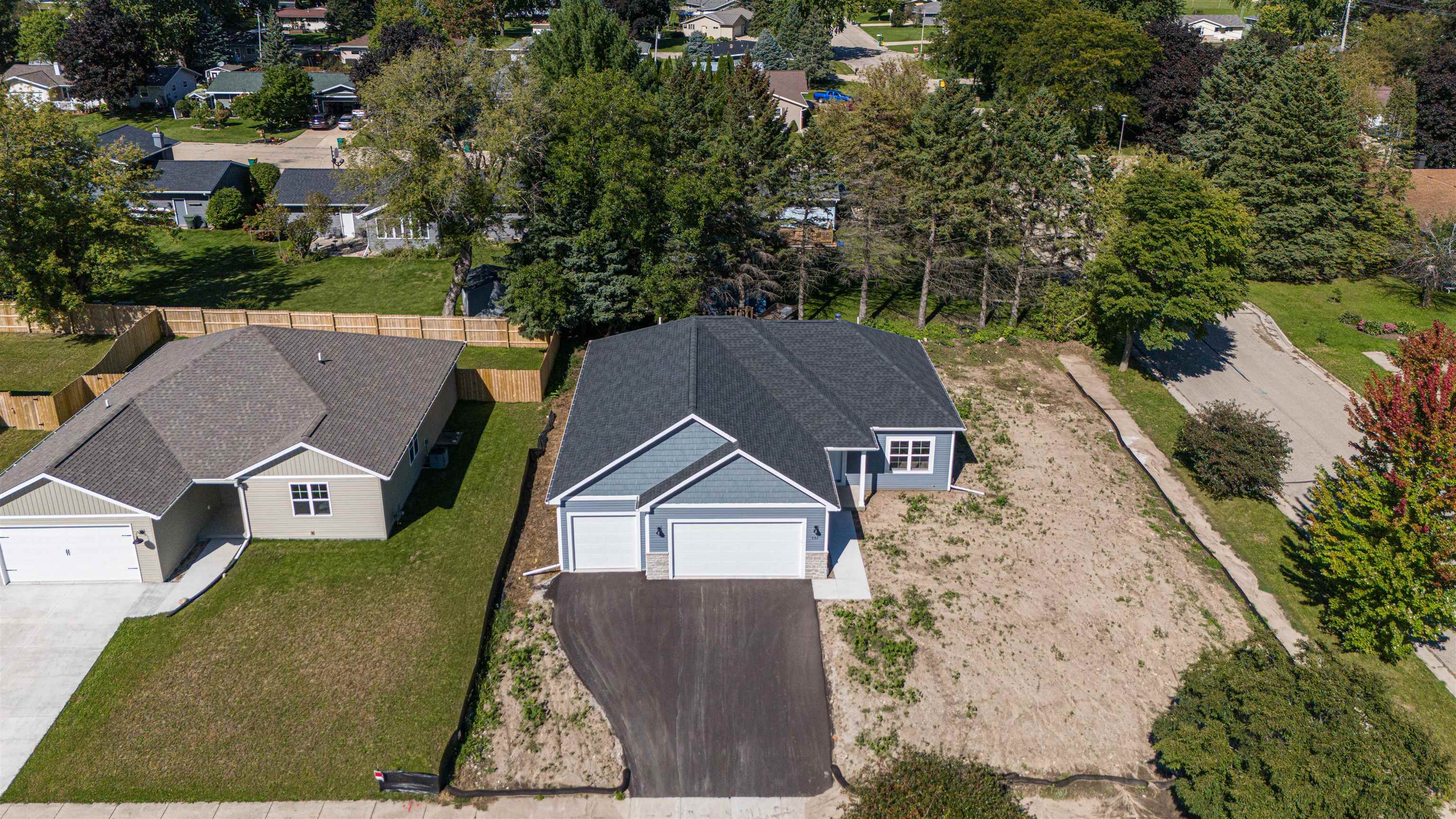 442 Village Lane, Ripon, WI 54971 — photo 3