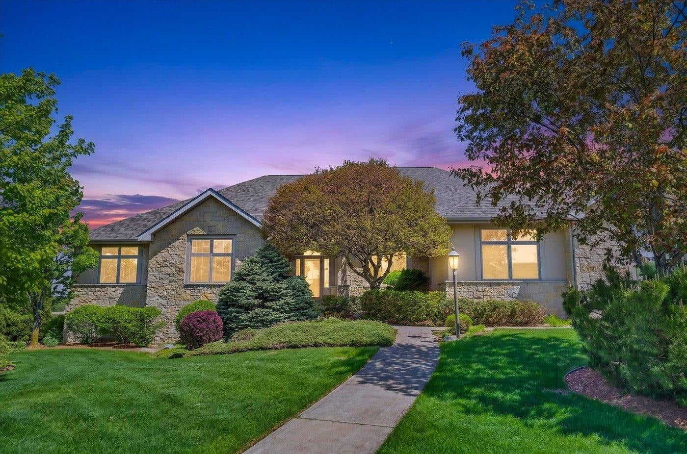 1053 Winged Foot Drive — photo