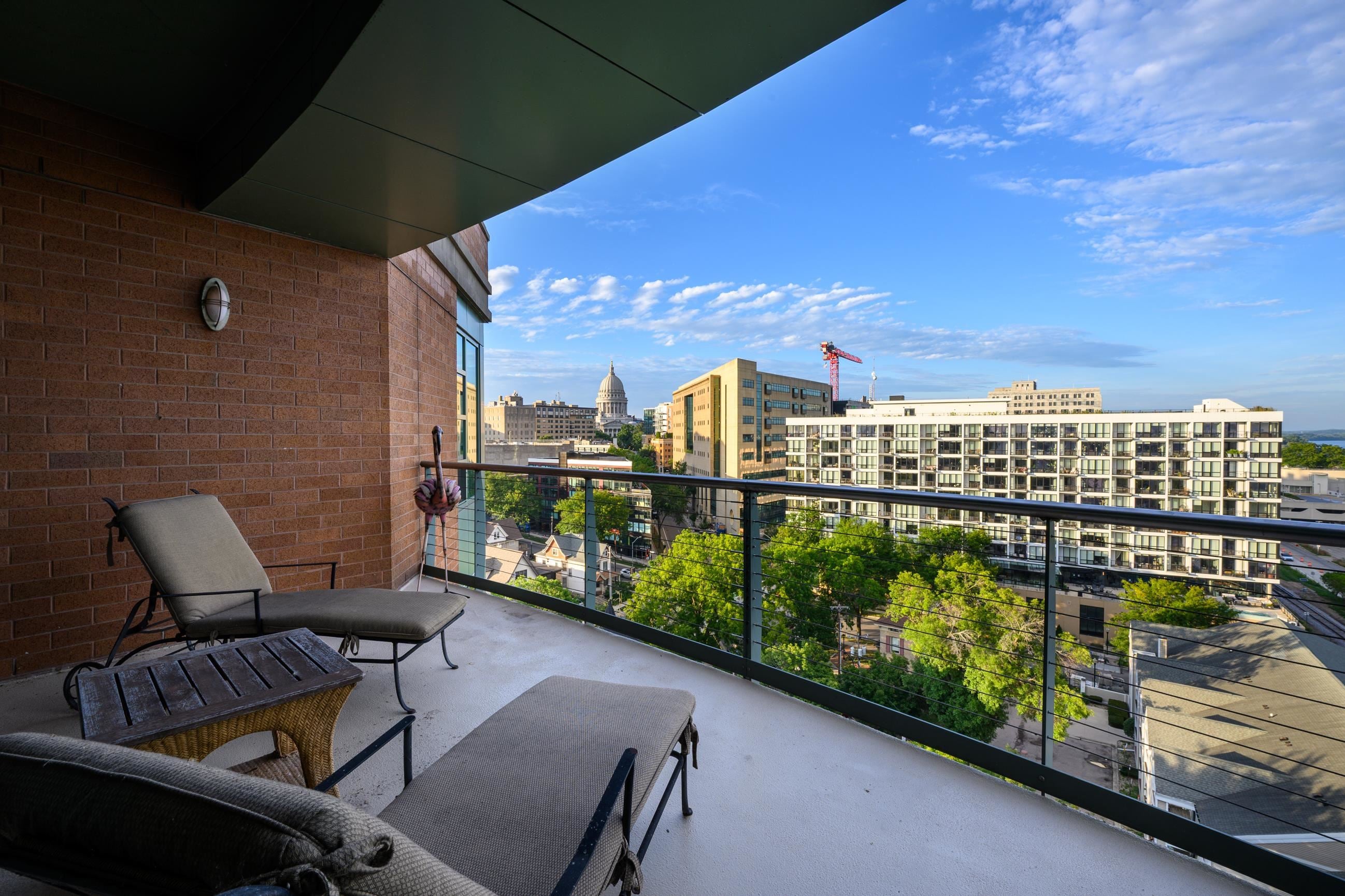 350 S Hamilton Street 1001 — photo