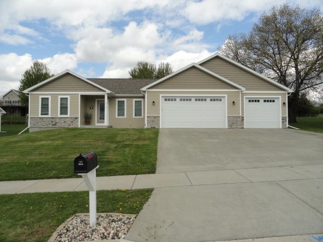 525 Eagle Ridge Lane — photo