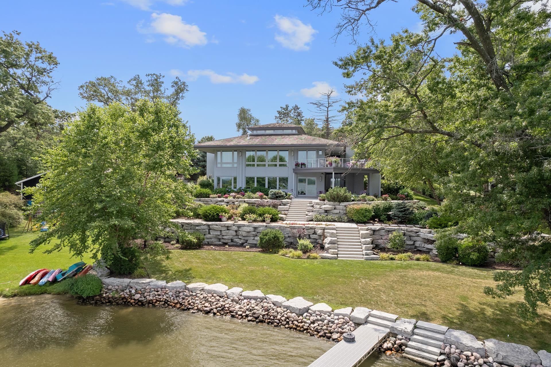 521 Canyon Circle — photo