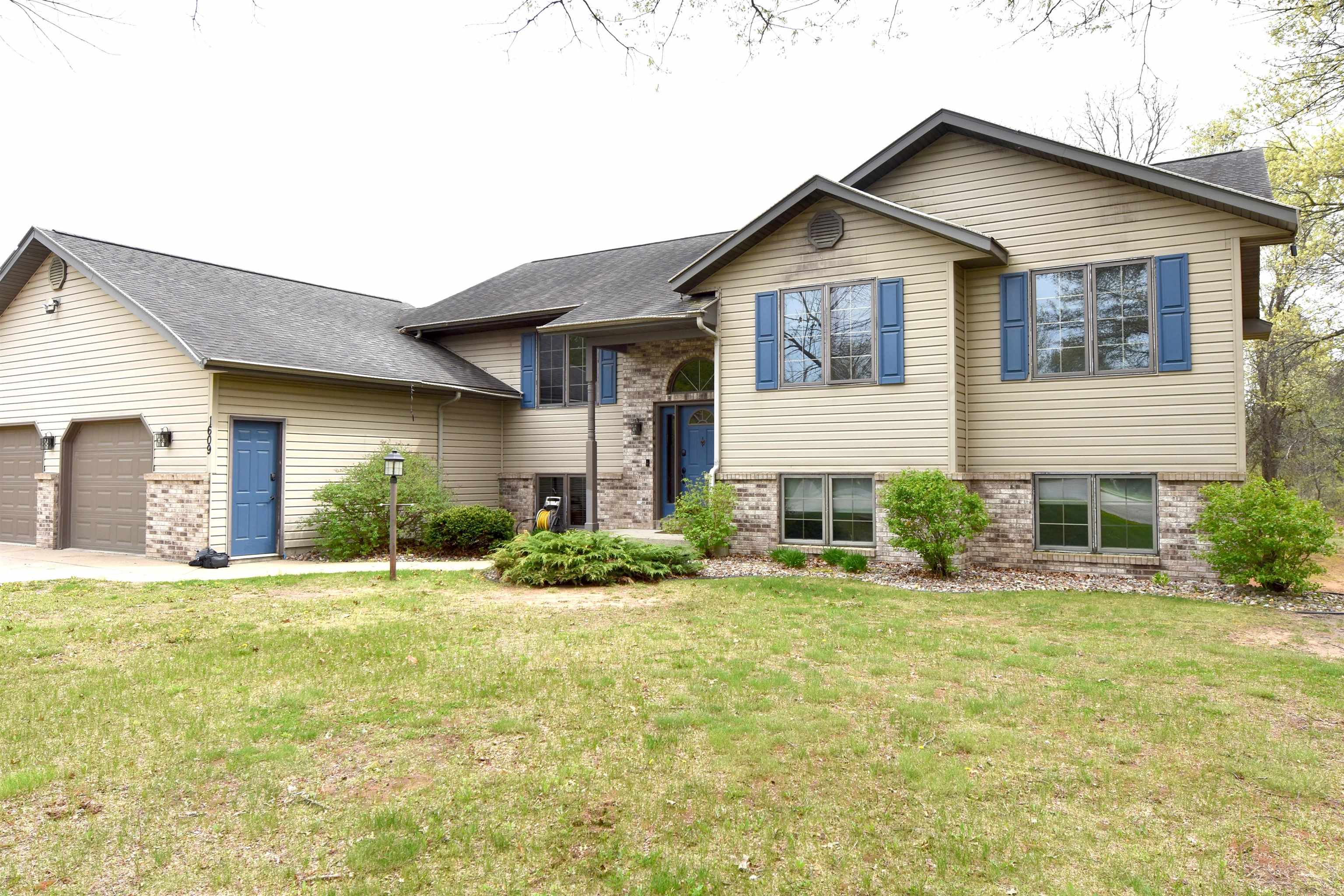 1609 Burch Circle Drive — photo