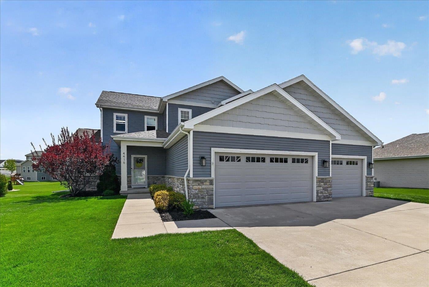 4416 Eagle Ridge Lane — photo