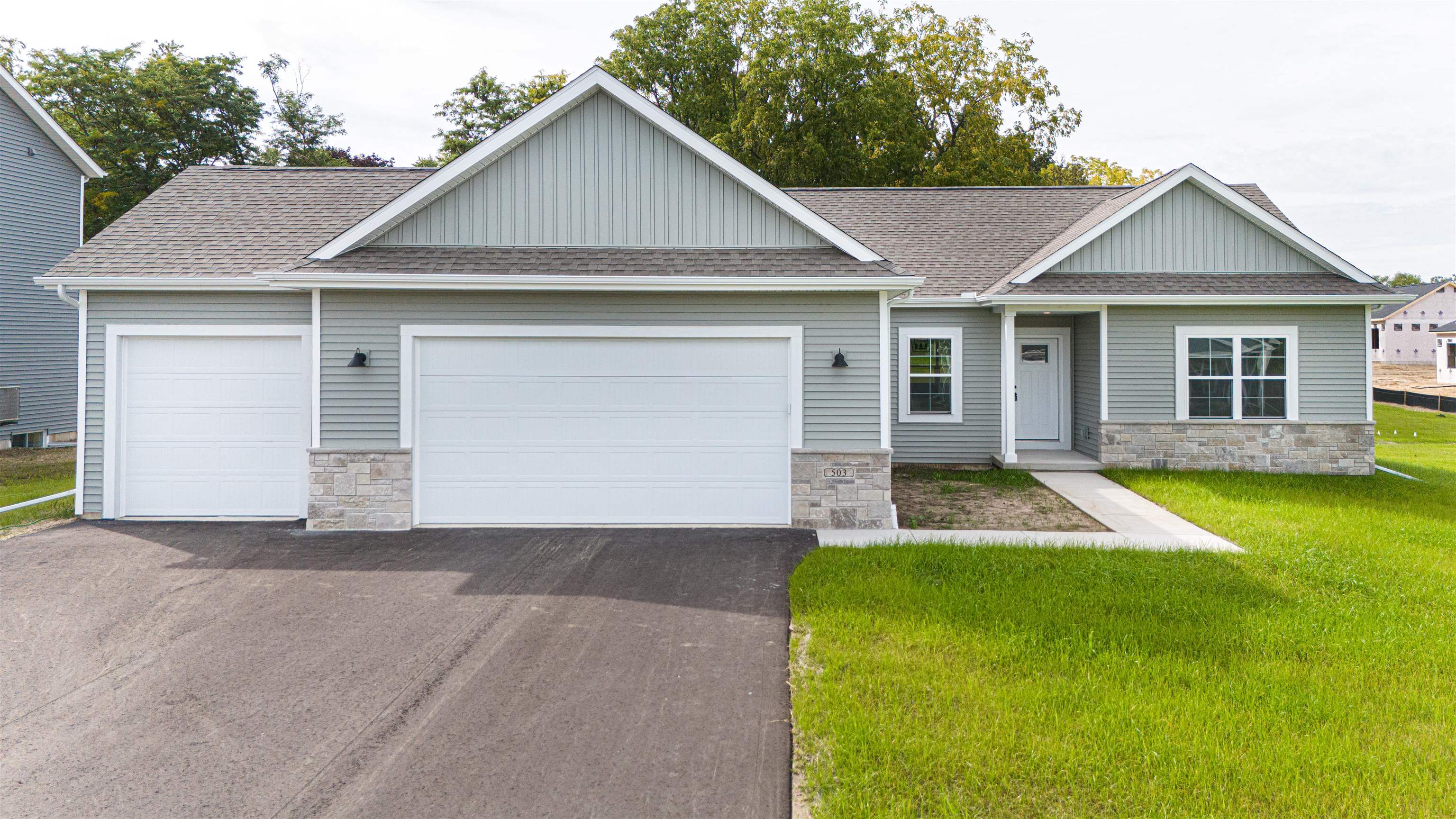 503 Ridge Court — photo