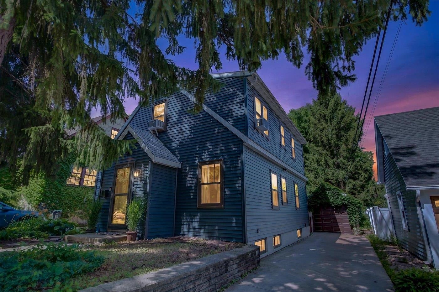 12 Farley Avenue — photo
