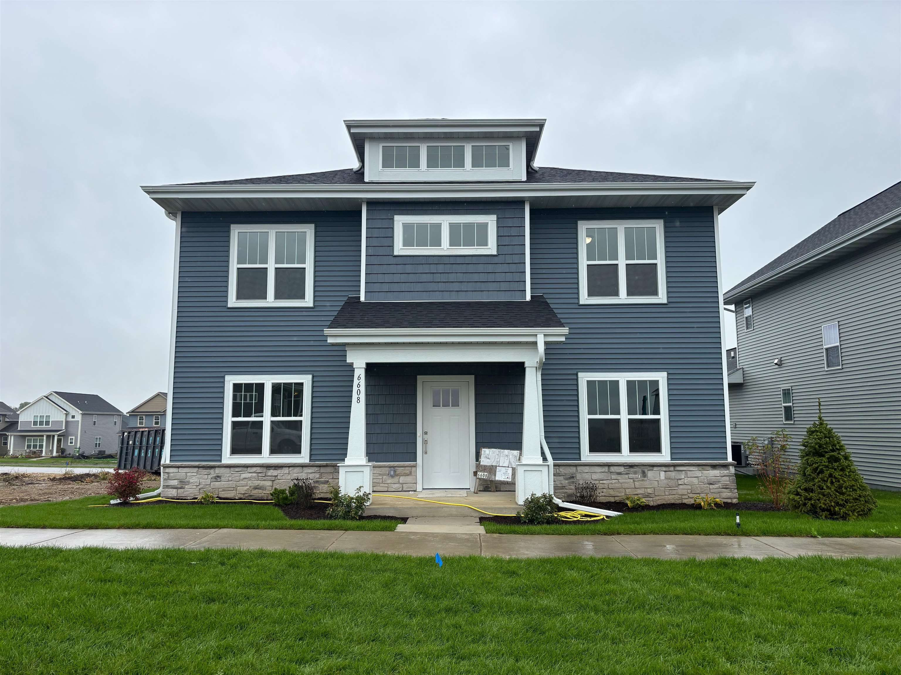 6608 Redpoll Road — photo