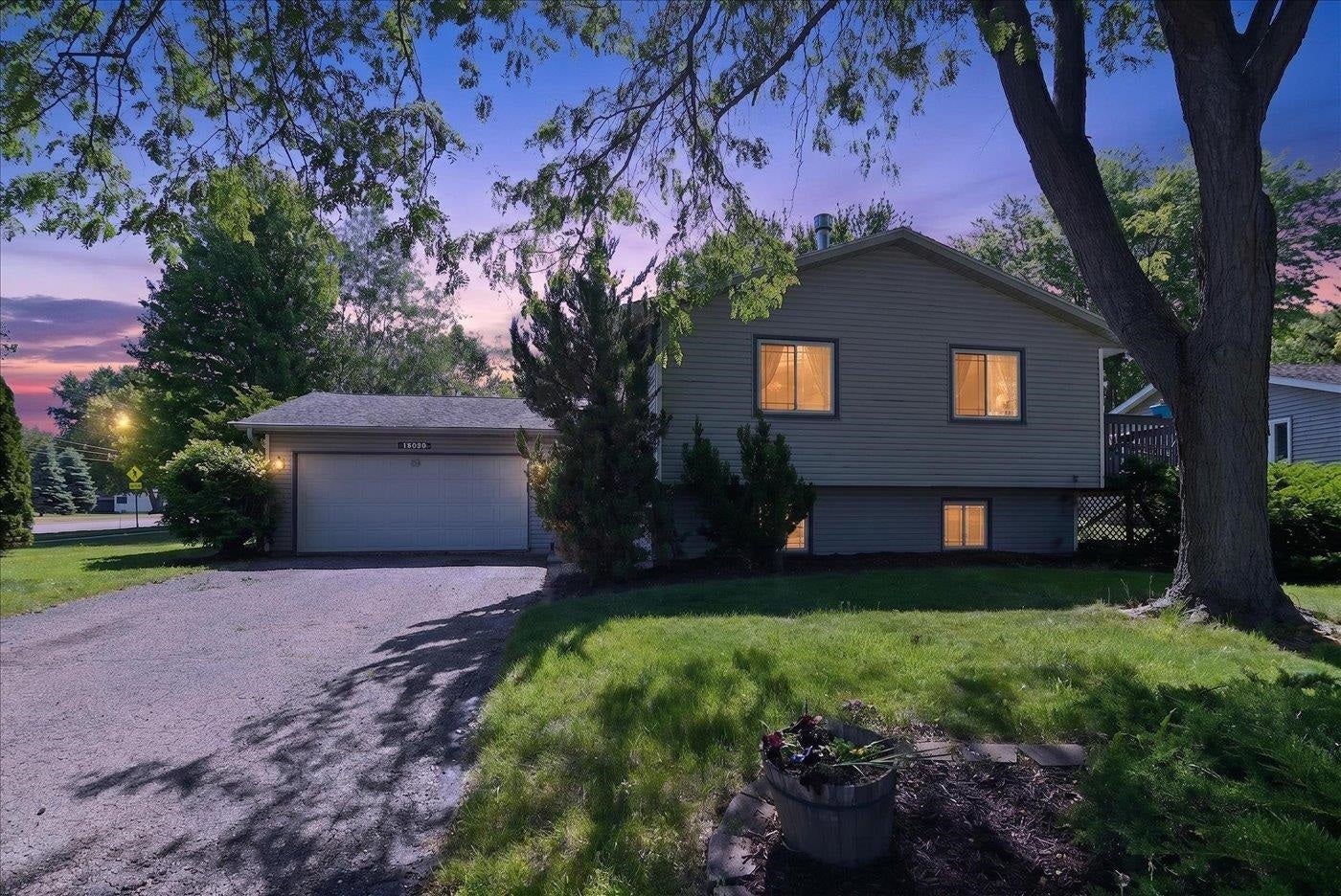 5701 Anthony Street — photo