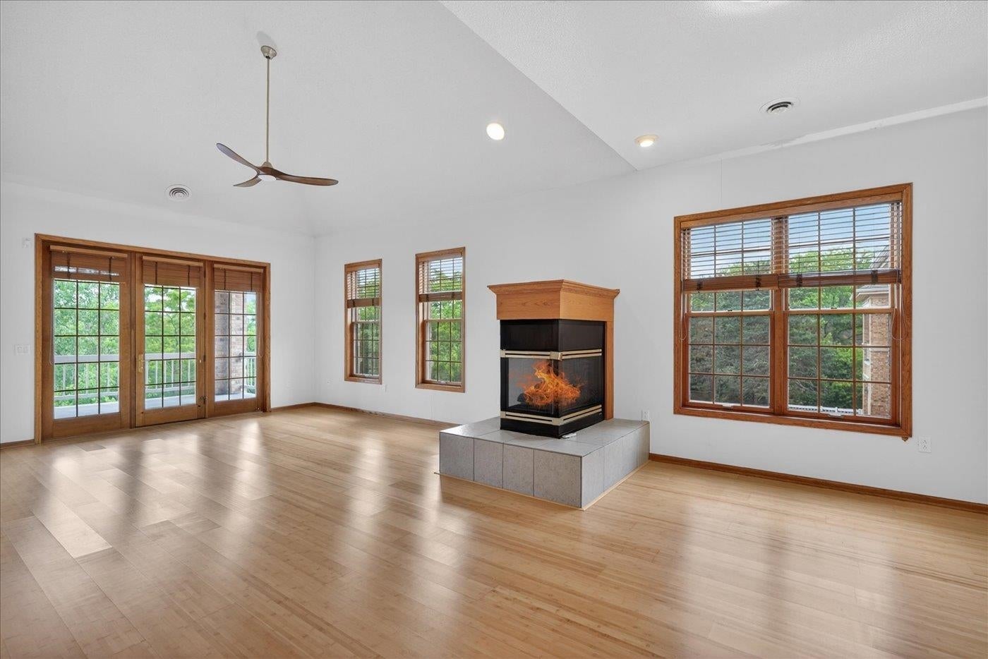 5418 Old Middleton Road 301 — photo