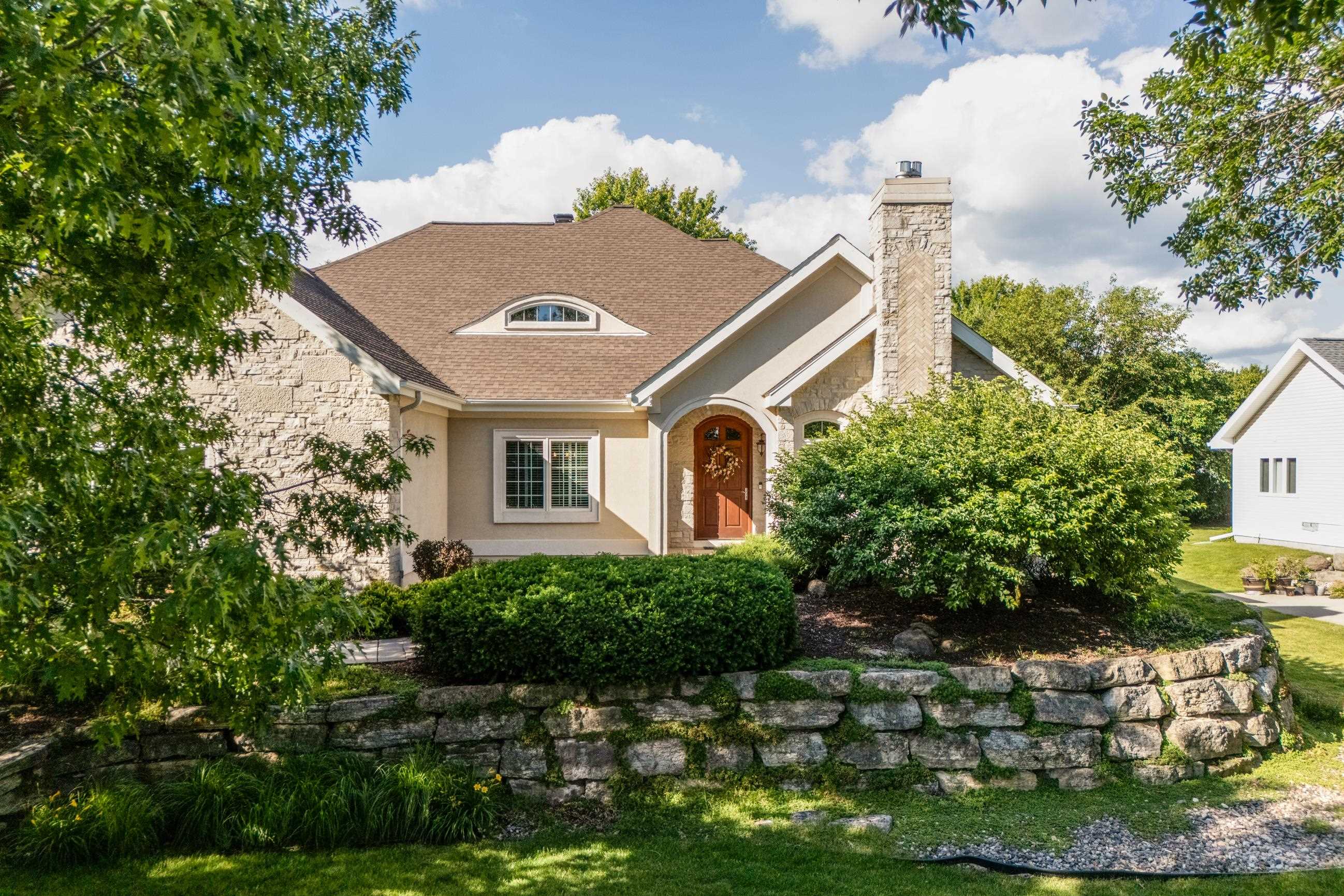 817 Hidden Cave Road — photo