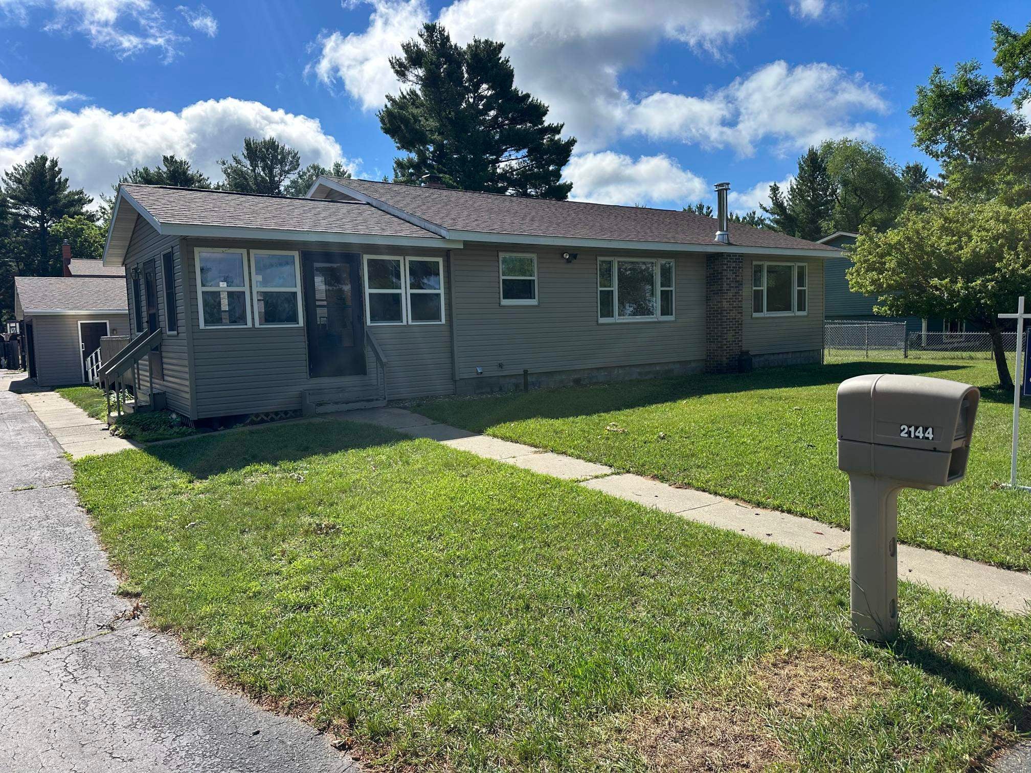 2144 Market Street — photo