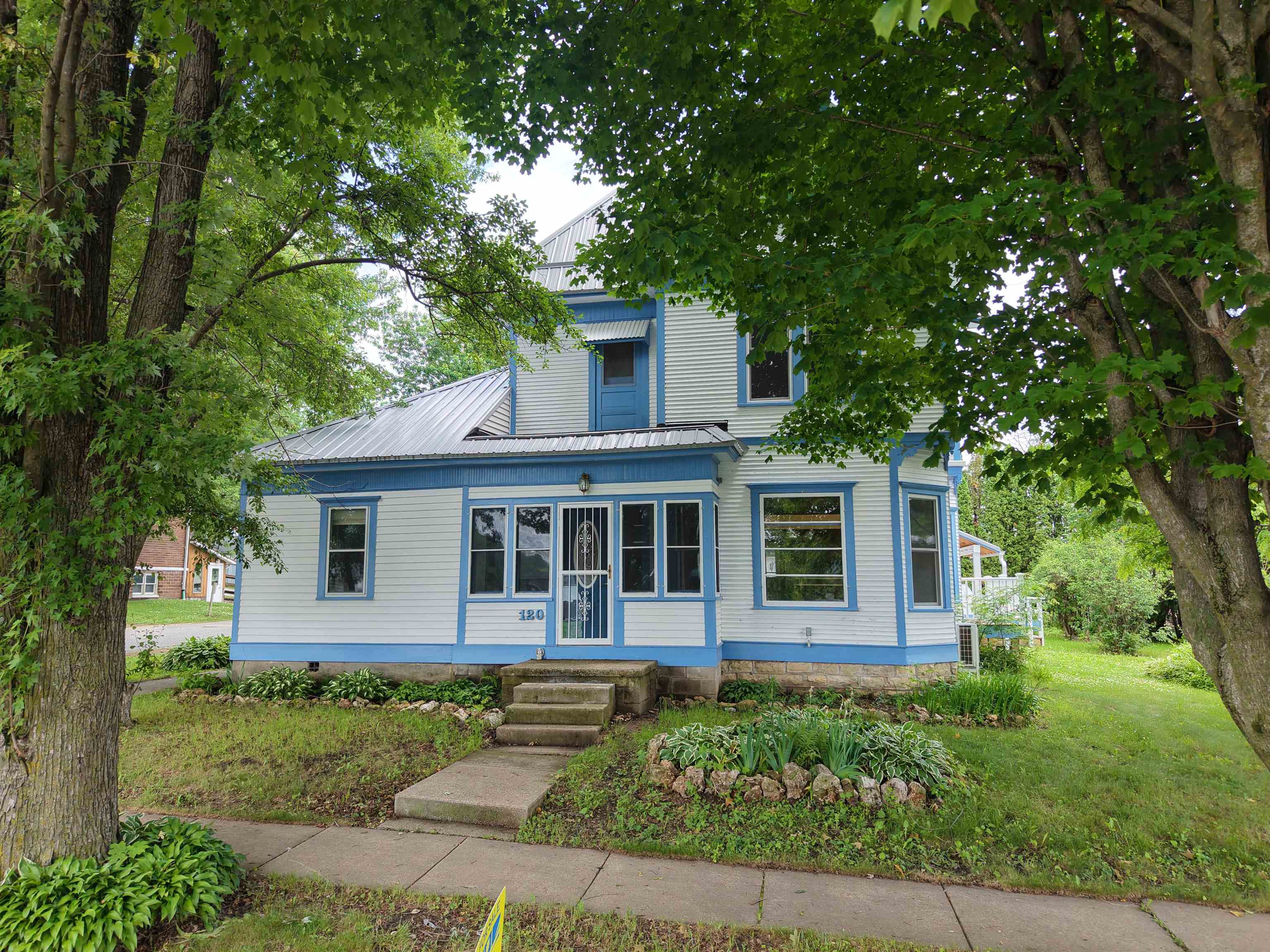 120 N State Street — photo