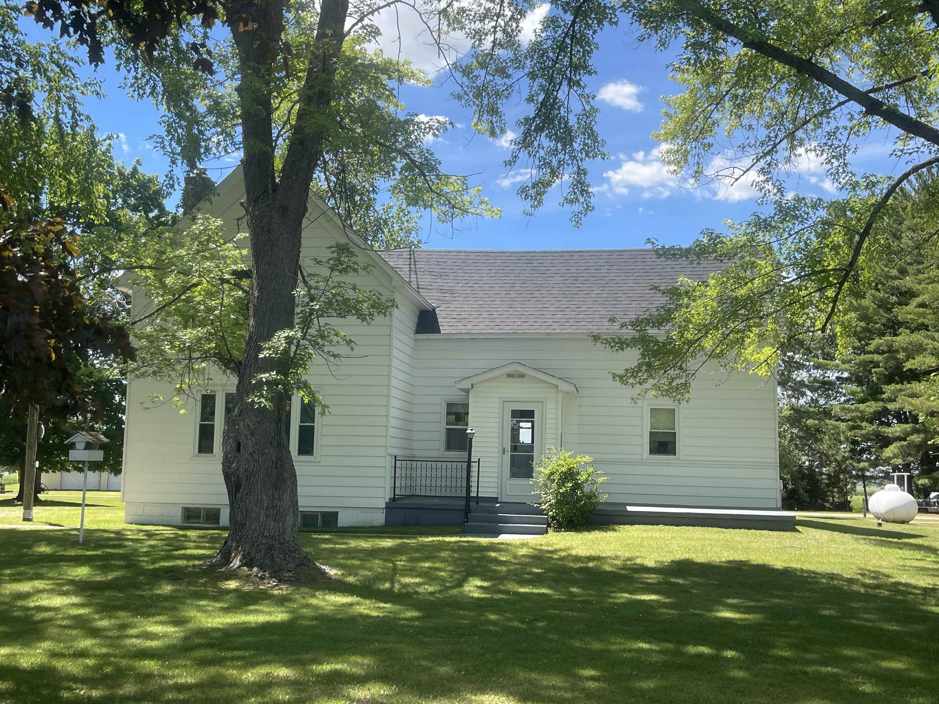 W1198 Rudys Lane, Mecan, WI 53949 — photo 2