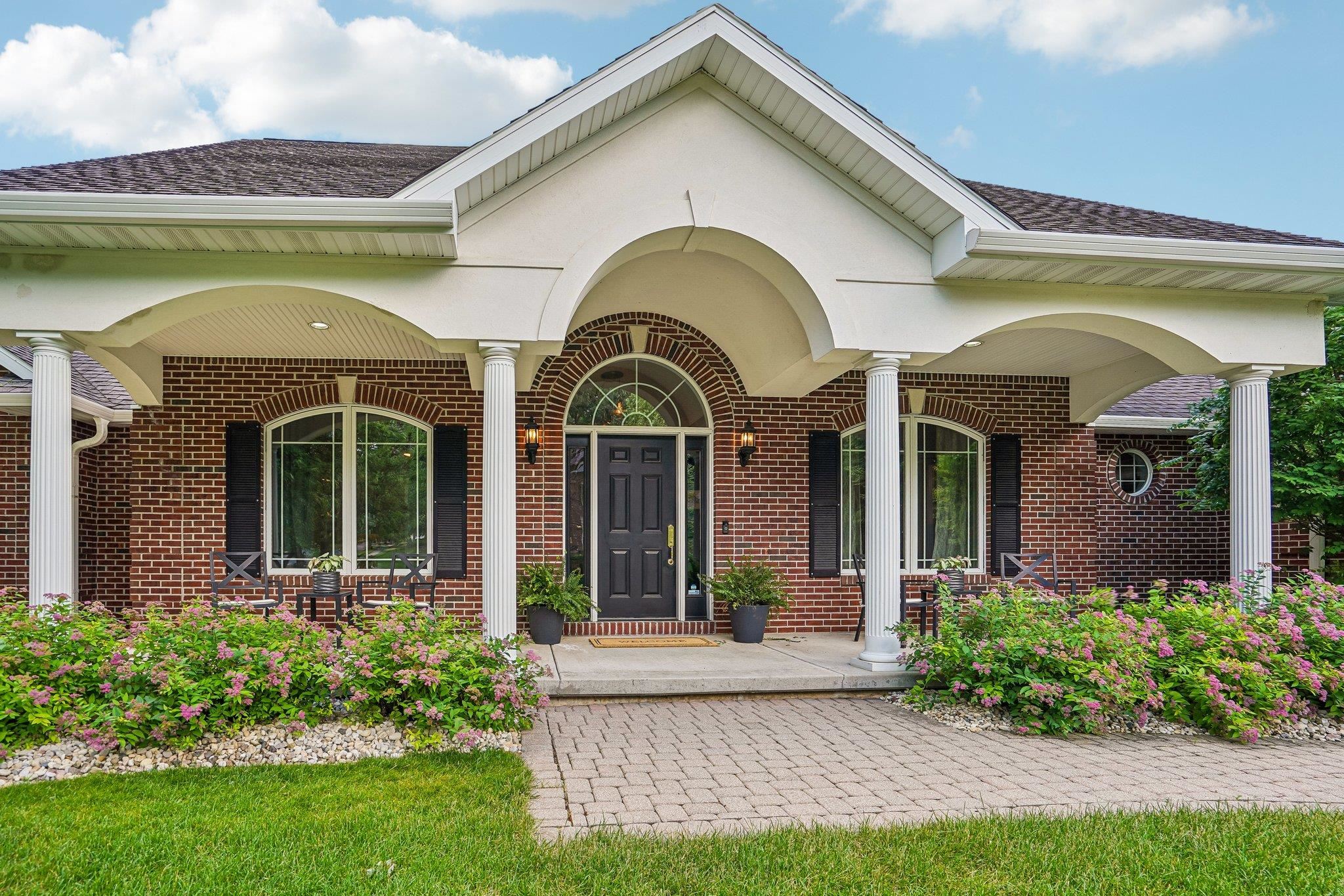 8801 Fairway Oaks Drive — photo