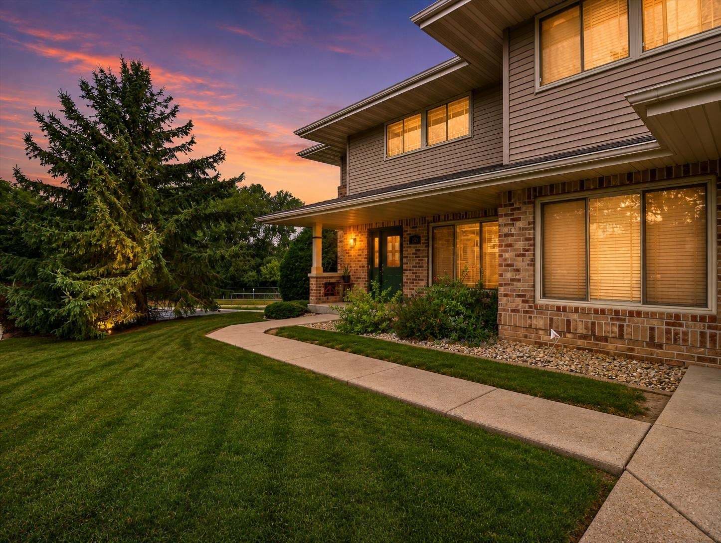 120 Meadowside Drive — photo