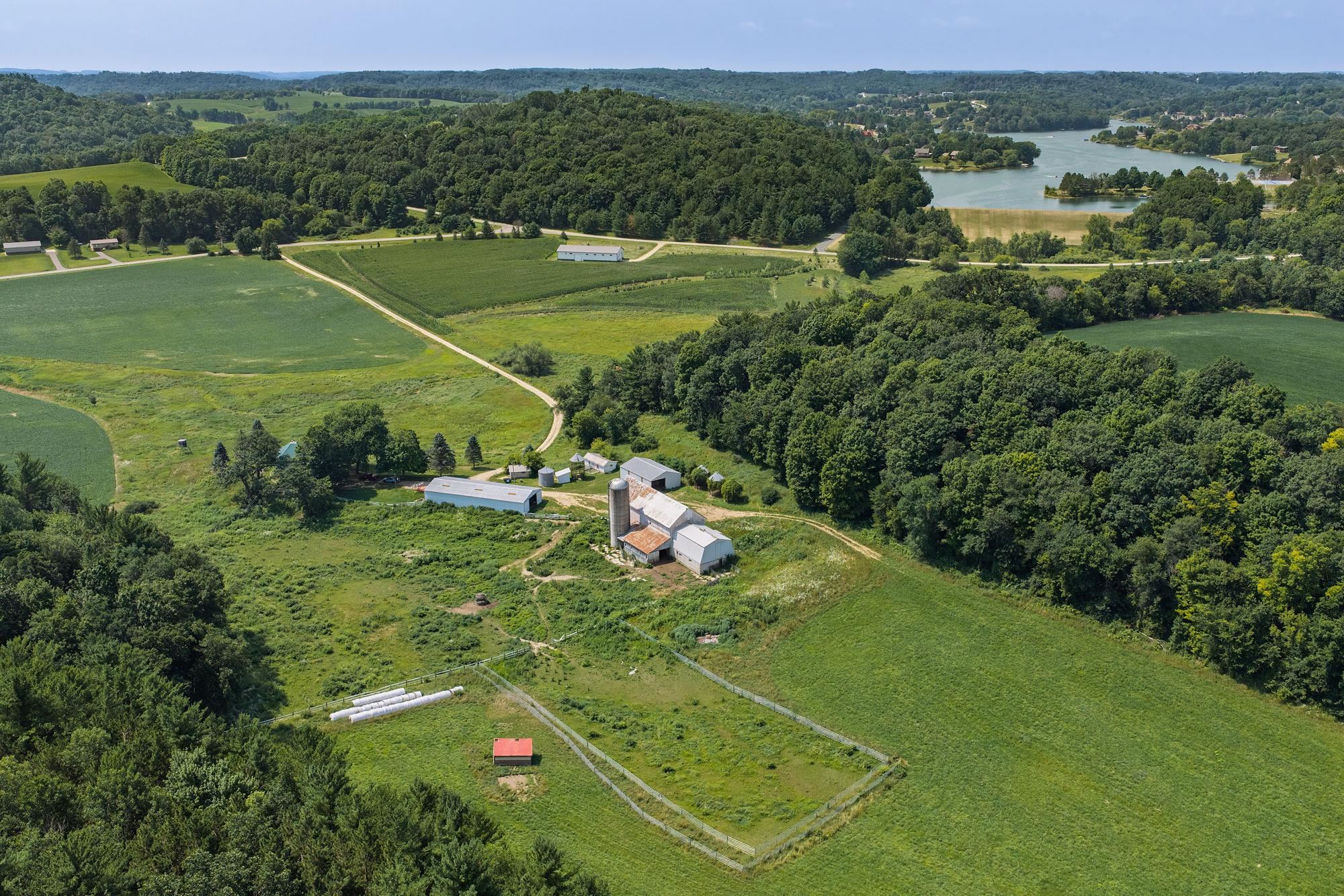 E2906 N Dutch Hollow Road — photo