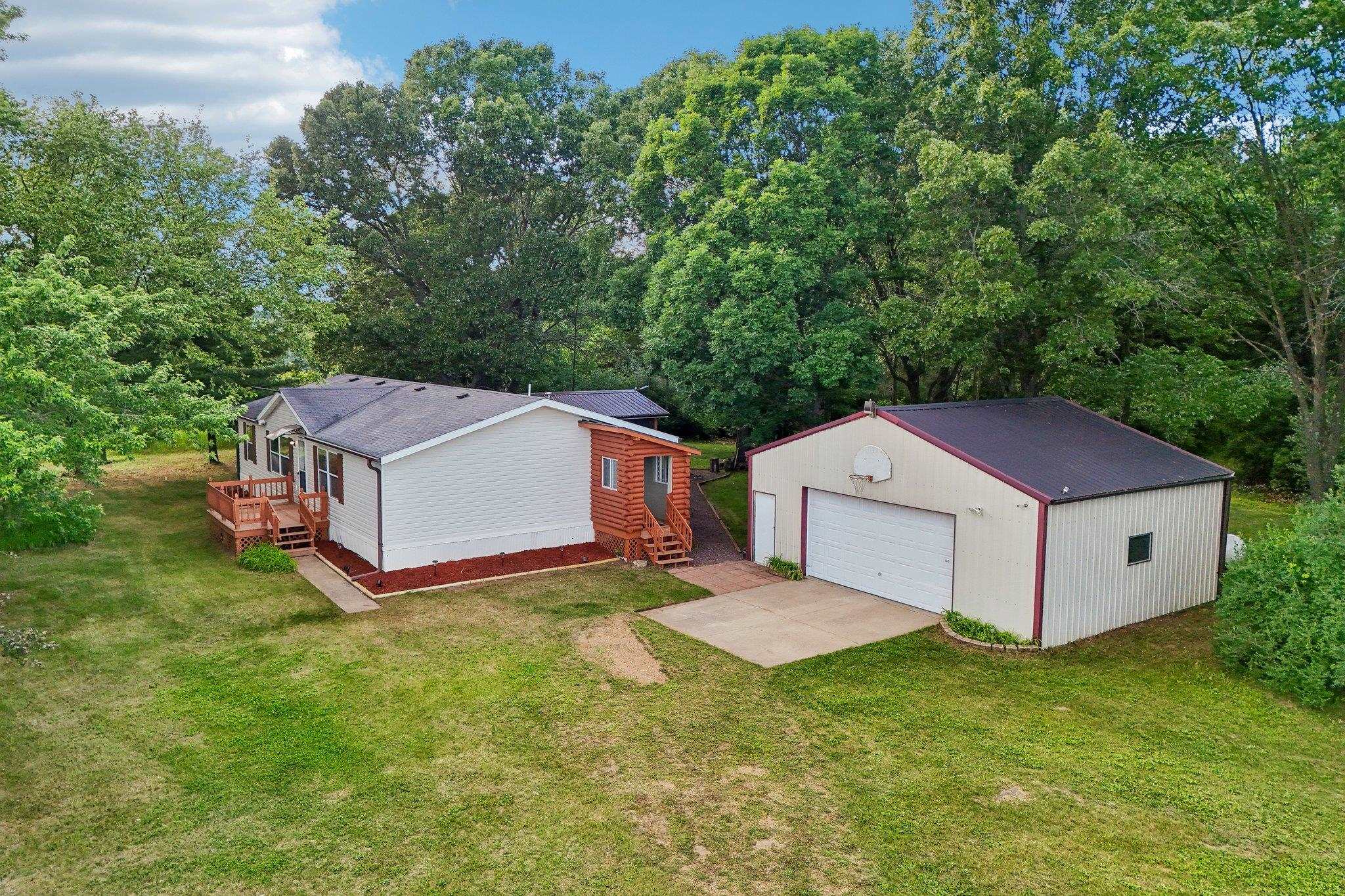 526 Freedom Lane — photo