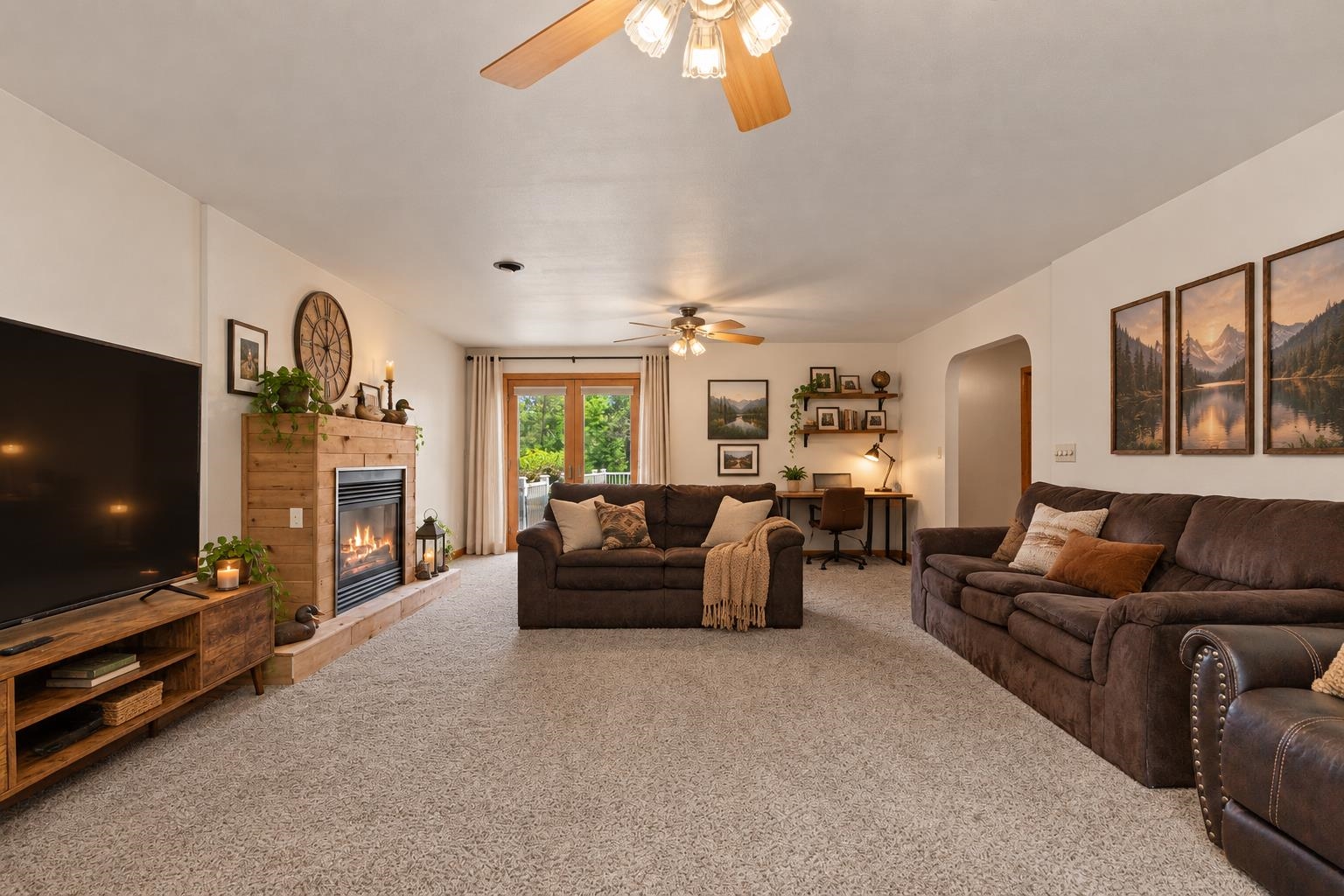 325 Short Sword Court — photo