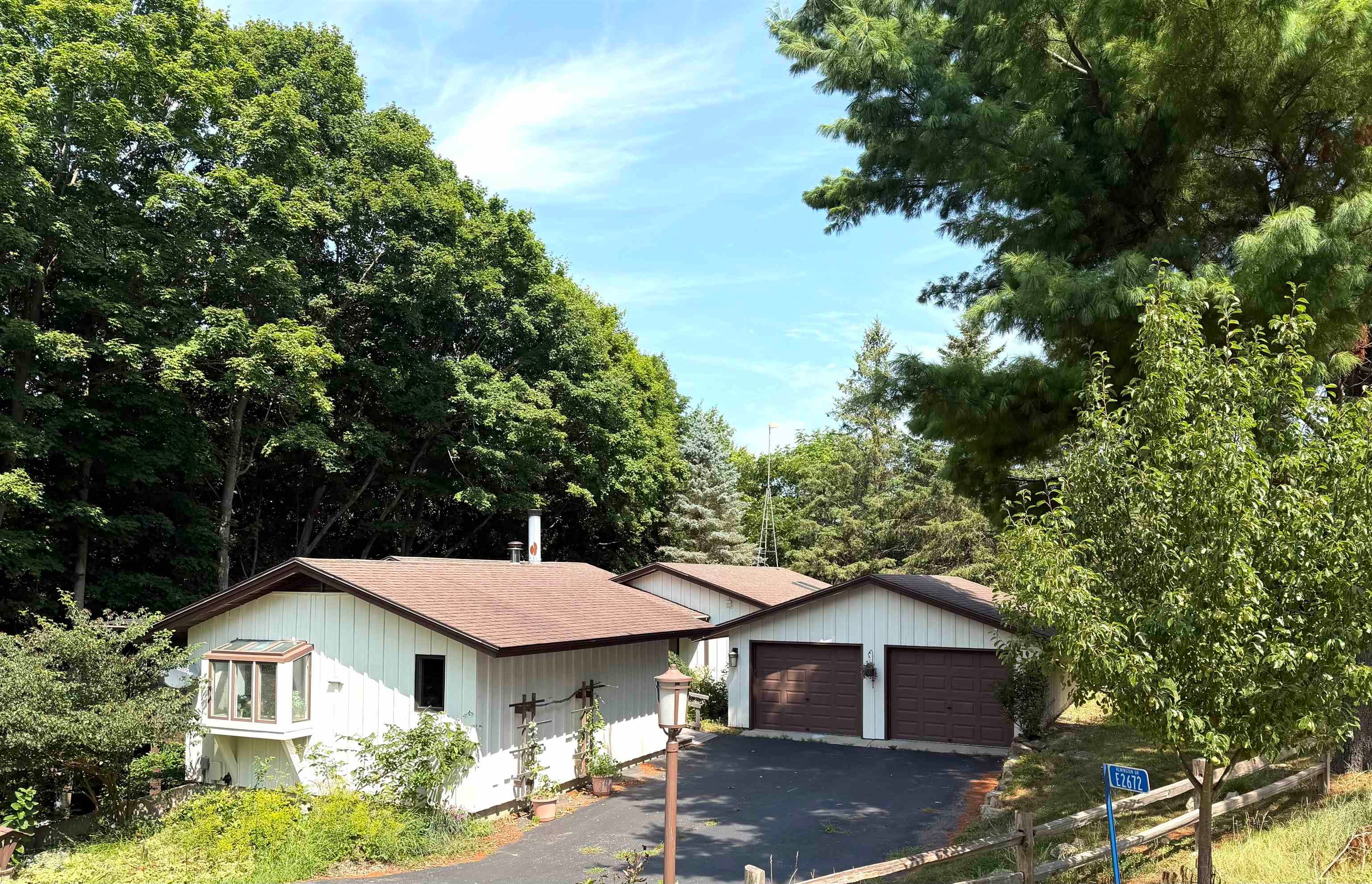 E2672 Remington Drive — photo