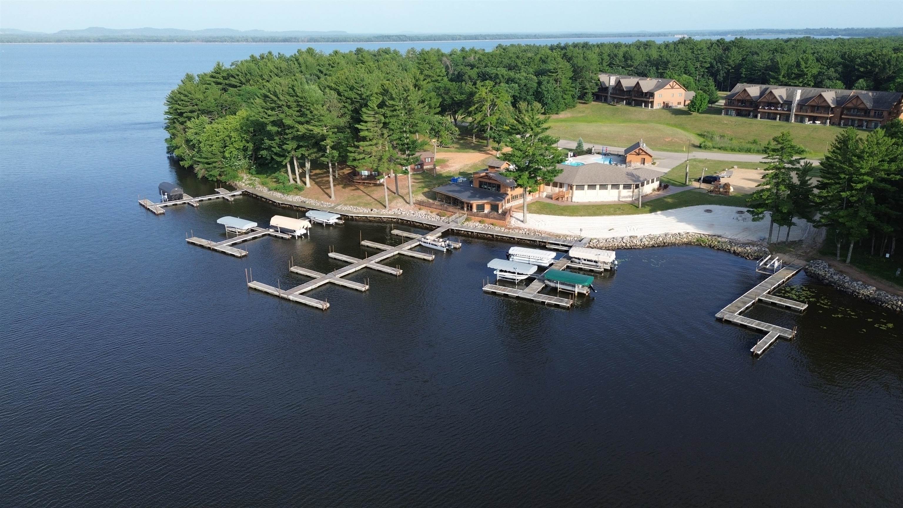 W4112 Vista Drive 8 — photo