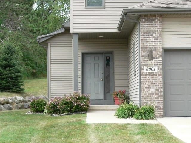 3001 Arapaho Drive — photo