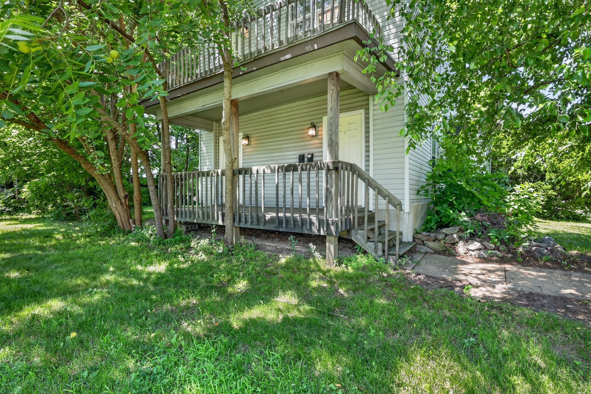 903 E 2nd Avenue, Brodhead, WI 53520 — photo 2