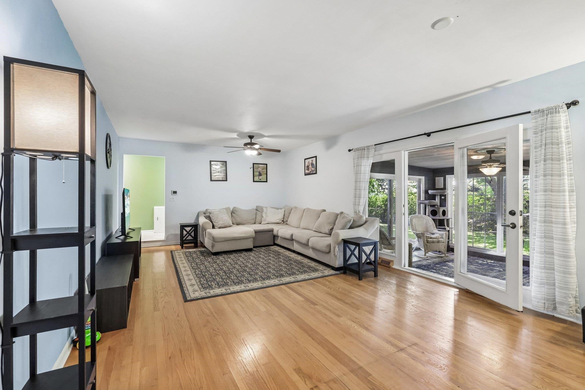 435 Baitinger Court — photo