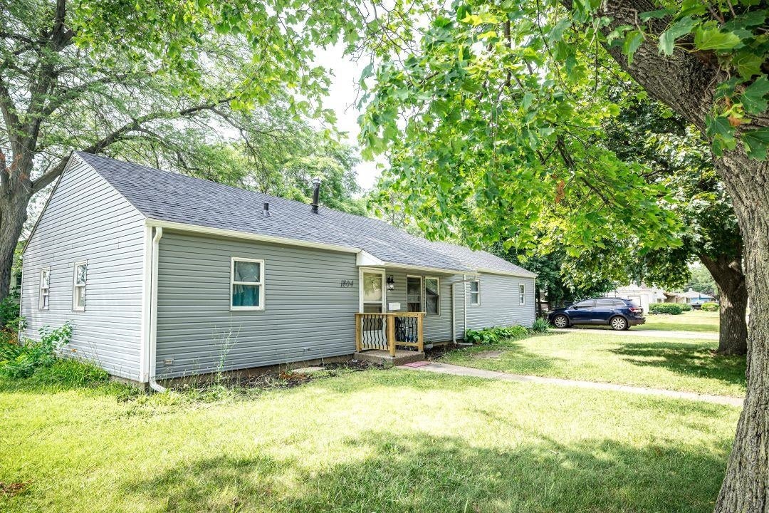 1804 Glen Avenue — photo