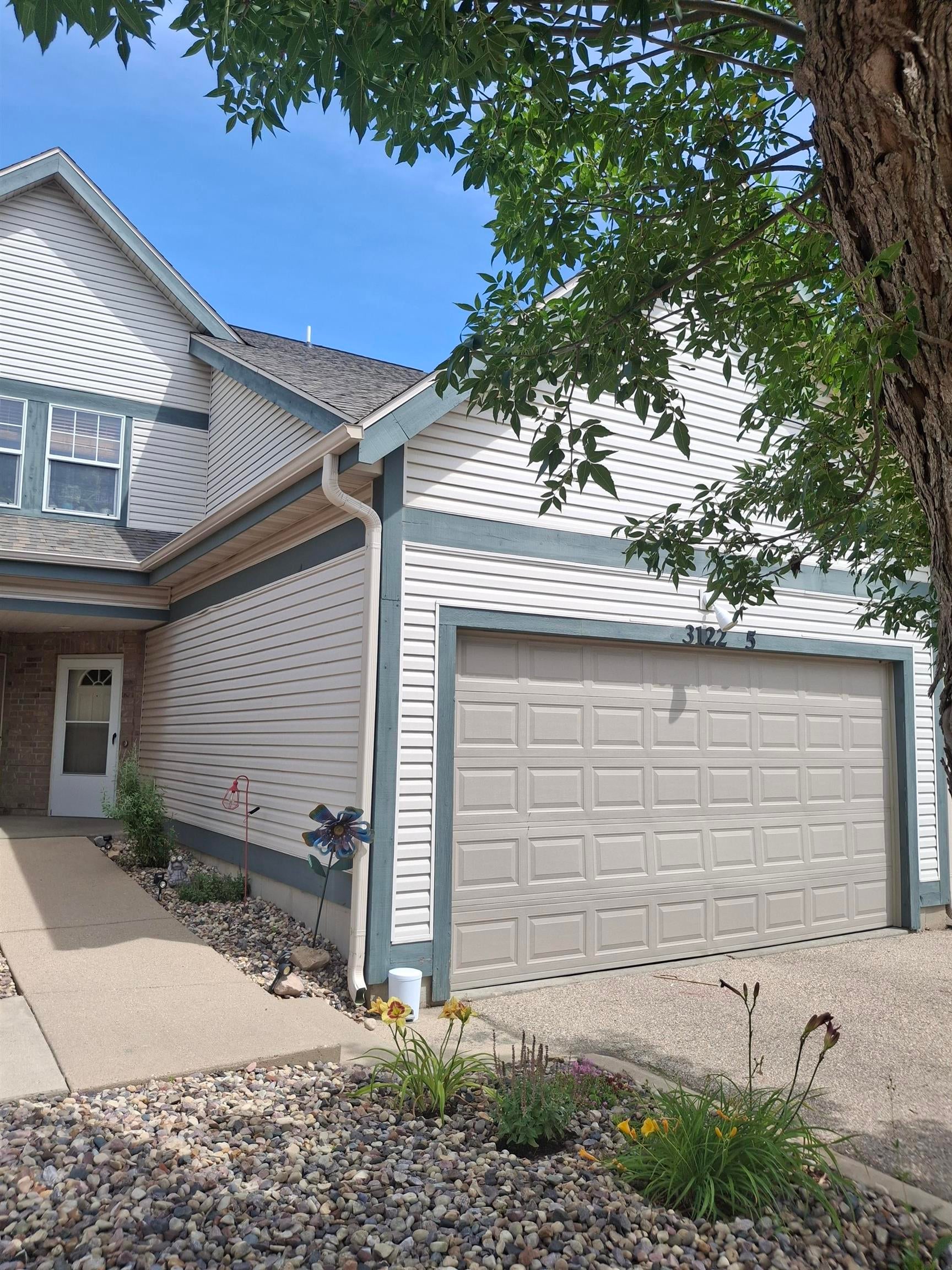 3122 Dorchester Way 5 — photo