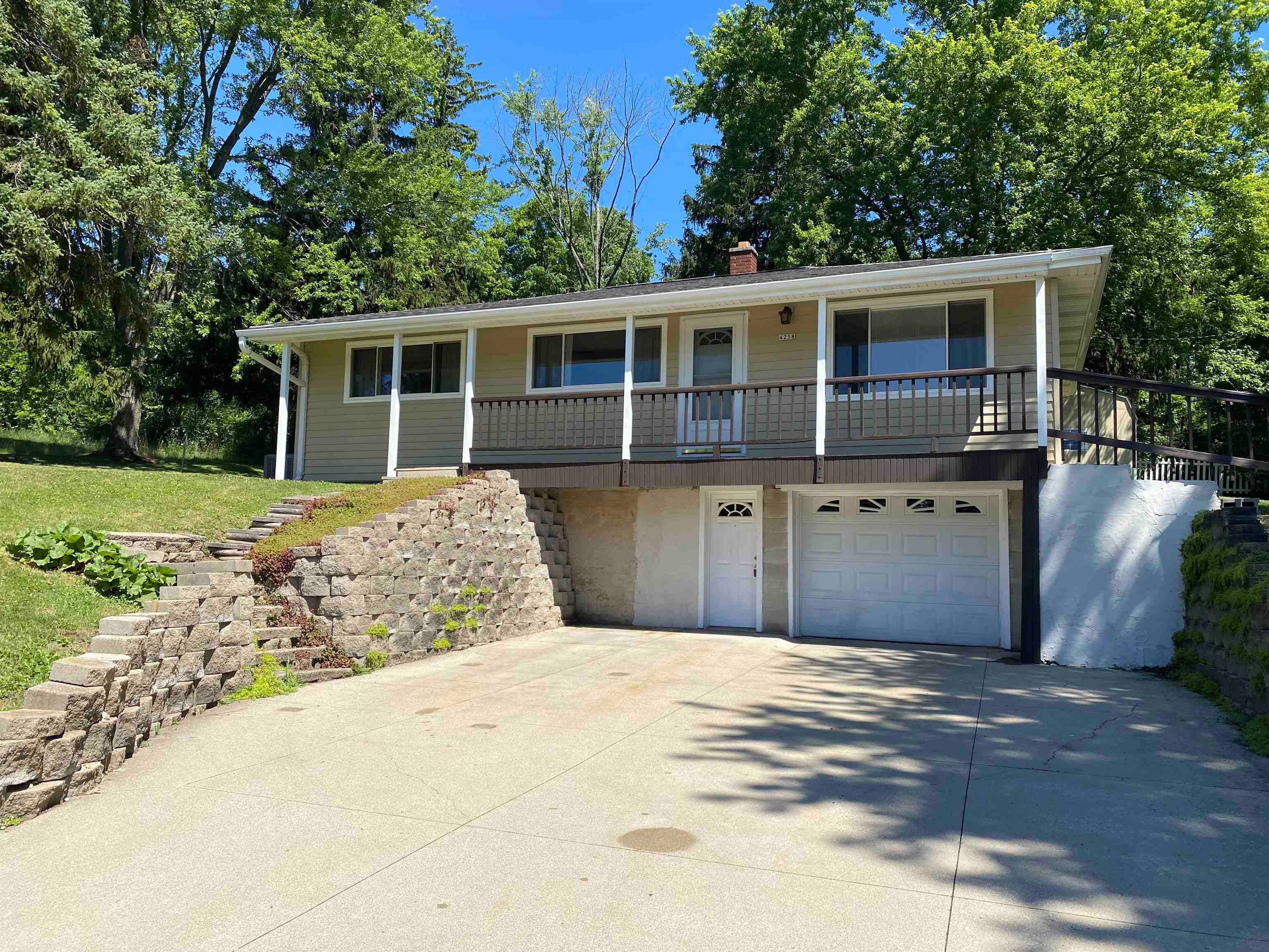 4258 Pleasant Hill Road — photo