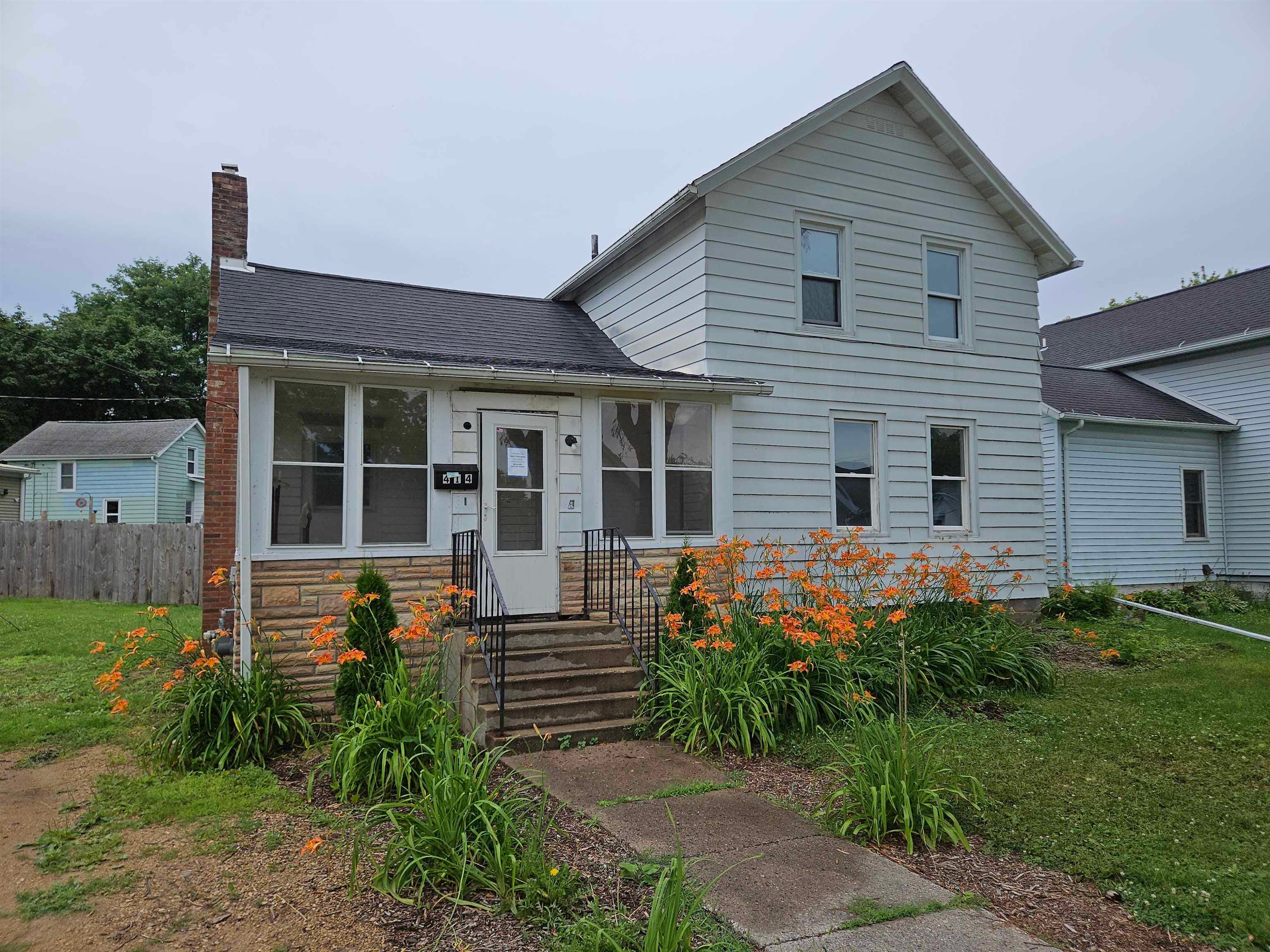414 Lake Street — photo