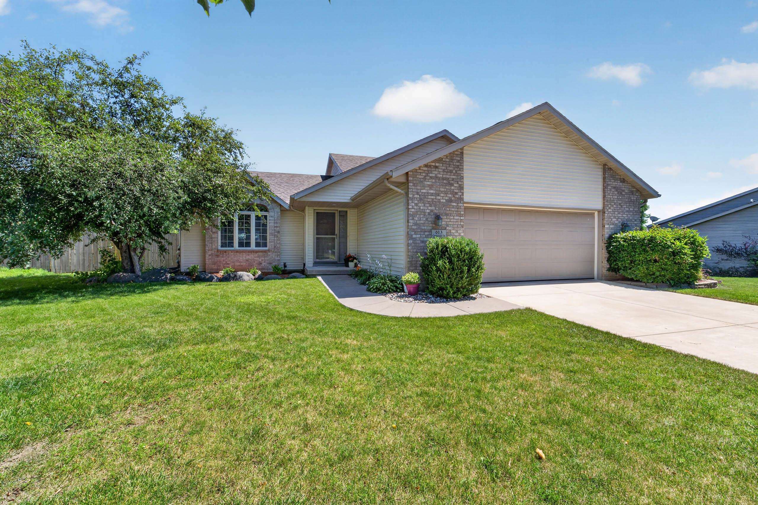 613 Greenfield Drive — photo