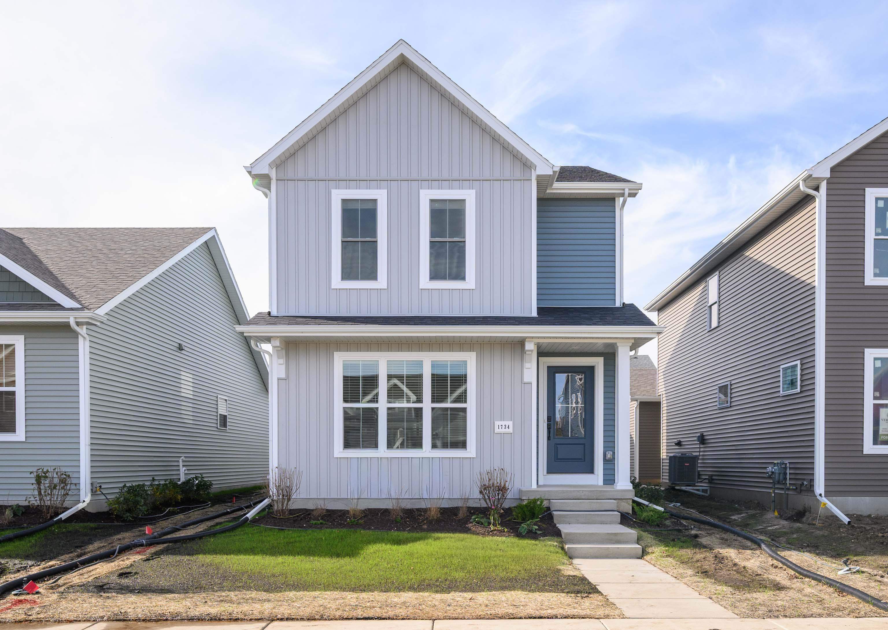 1734 Star Light Drive — photo