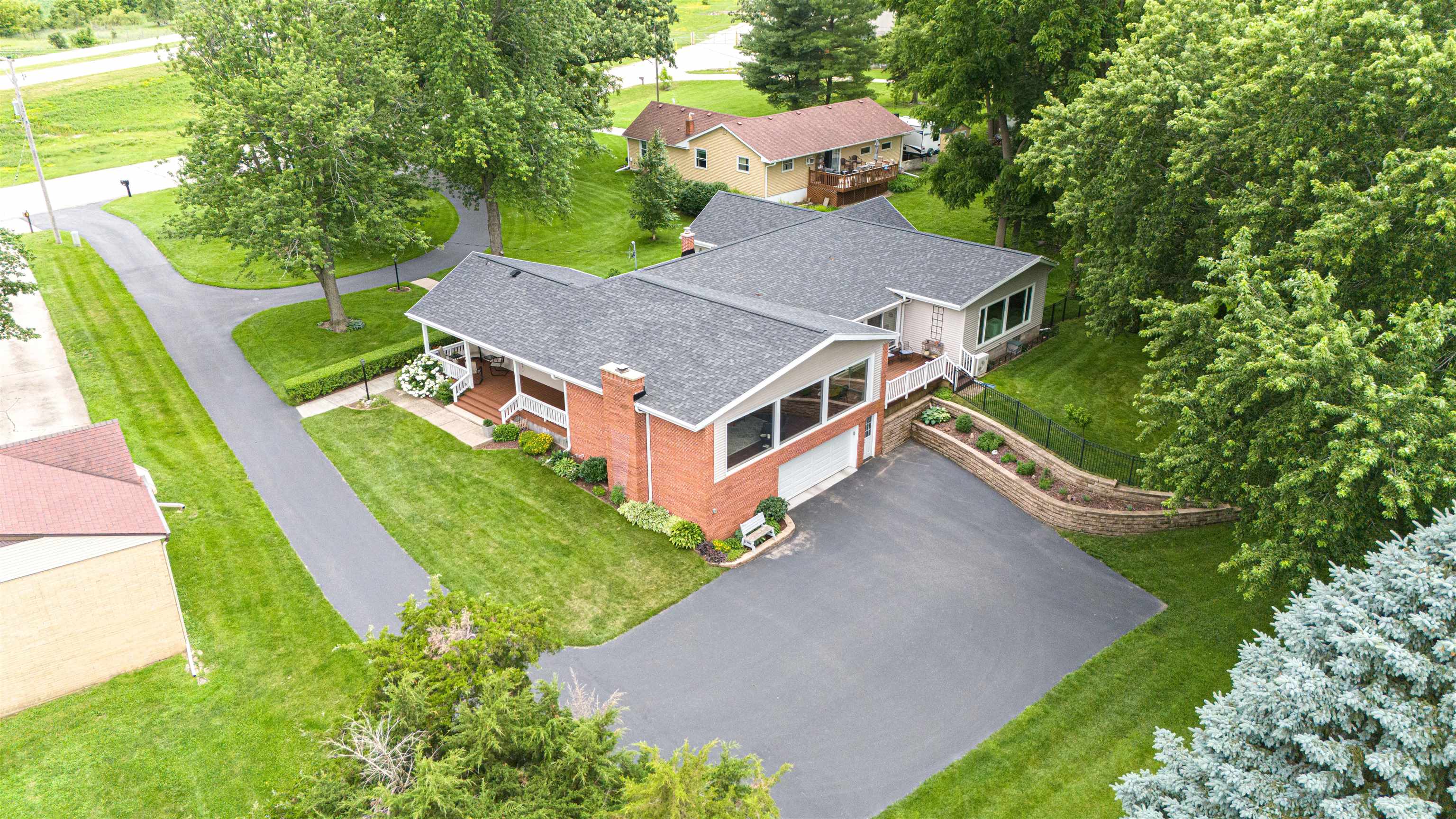 3531 E Shopiere Lane — photo