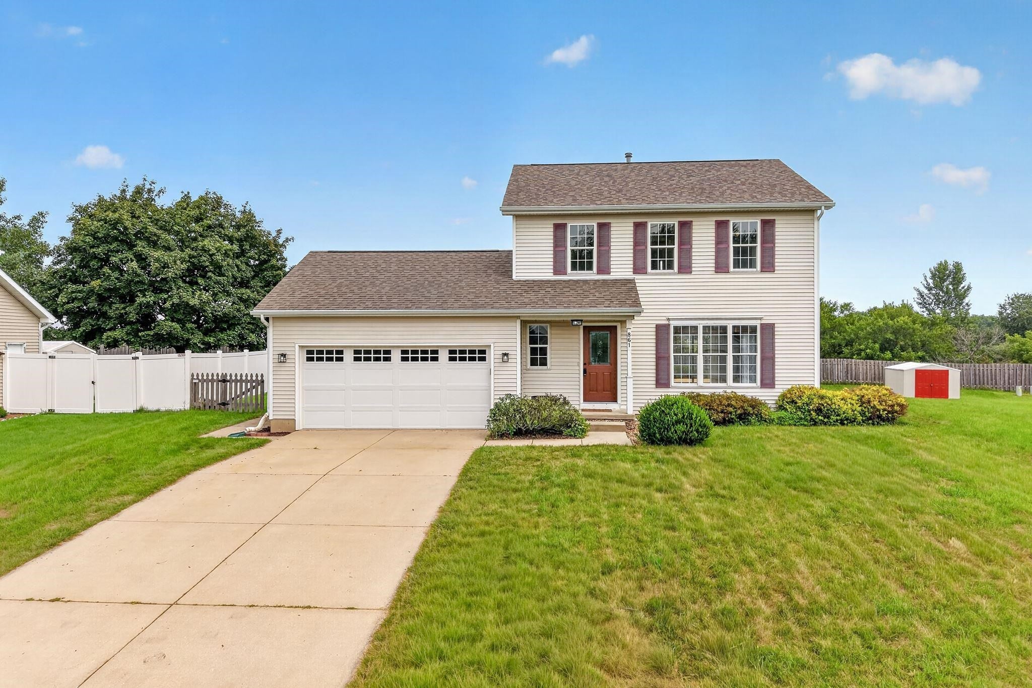 861 Vista Ridge Drive — photo