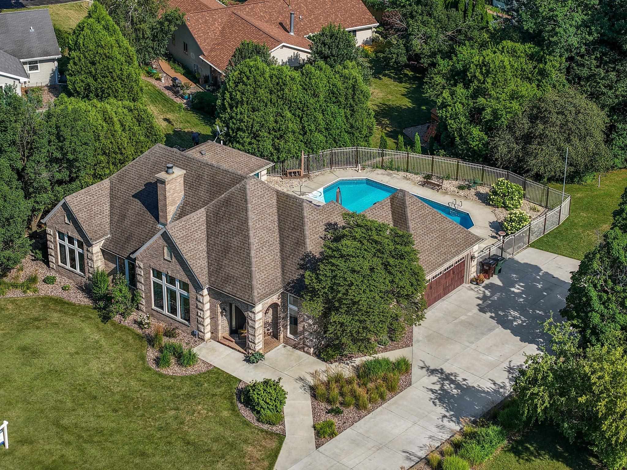 1120 Seminole Drive — photo