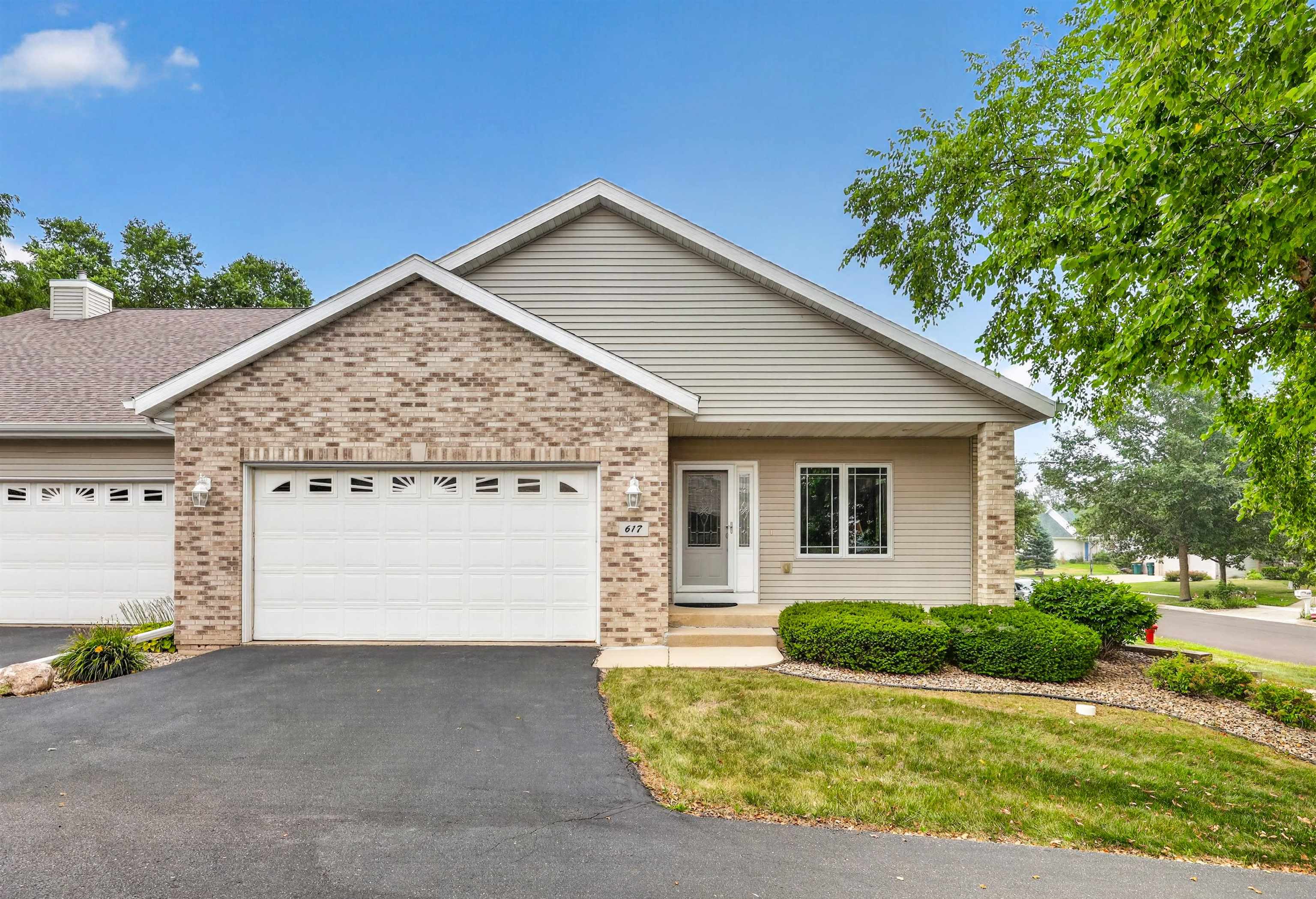 617 Nightingale Lane — photo