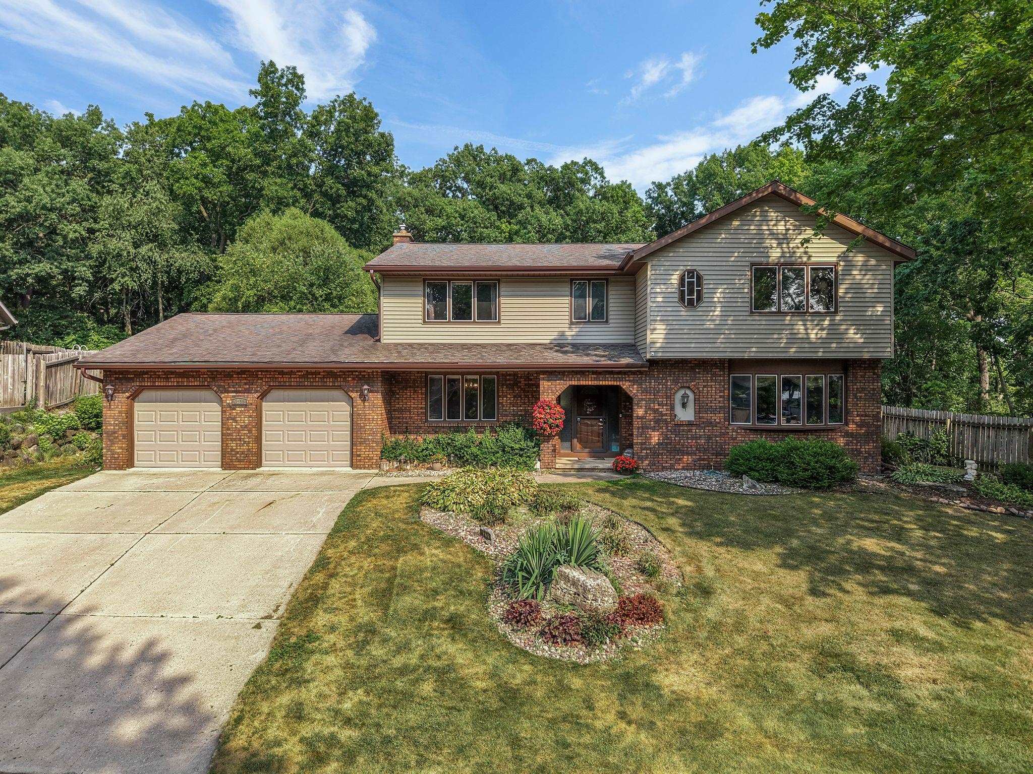 6211 Indian Mound Drive — photo
