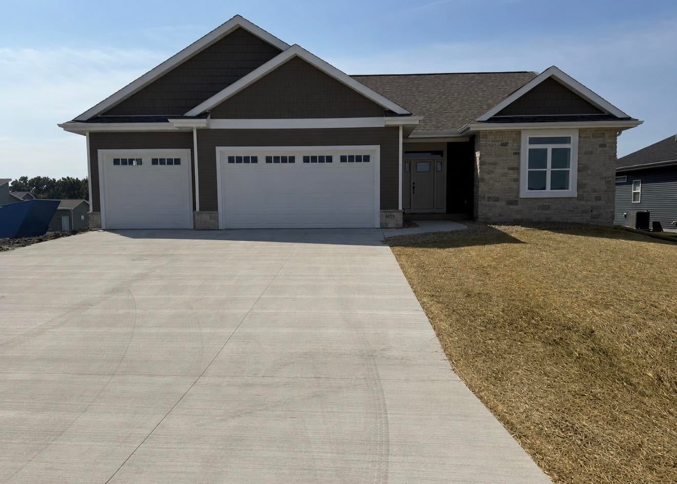 4074 Whistle Rock Circle — photo