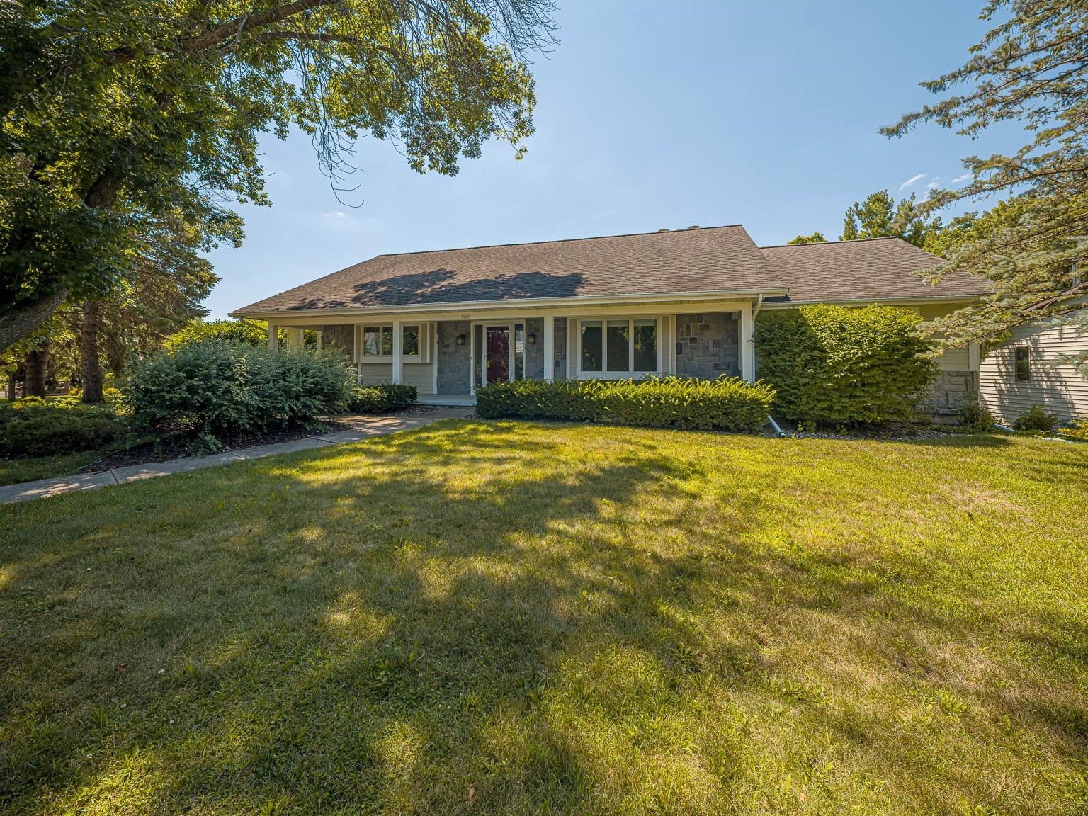5941 Woods Edge Road — photo
