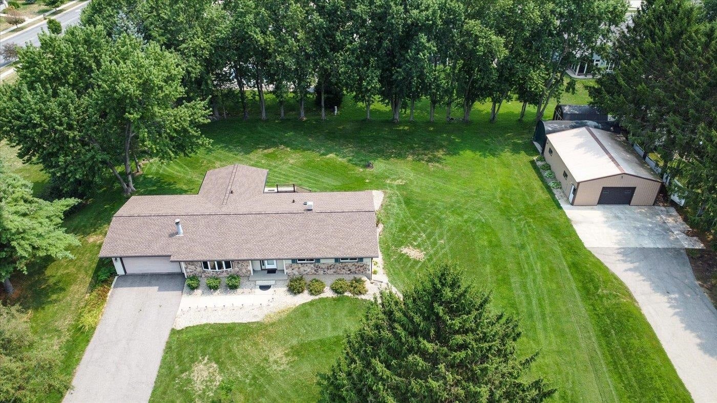 4526 Sandpiper Trail — photo