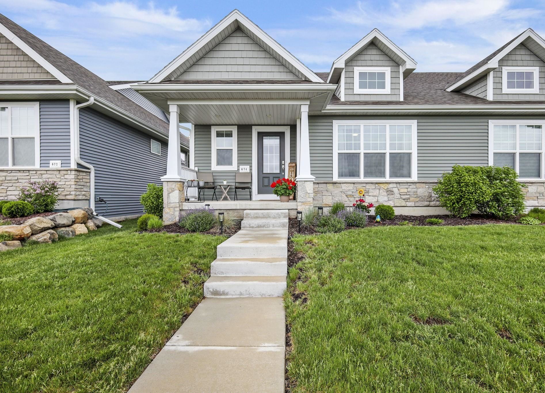 674 Hillcrest Drive — photo