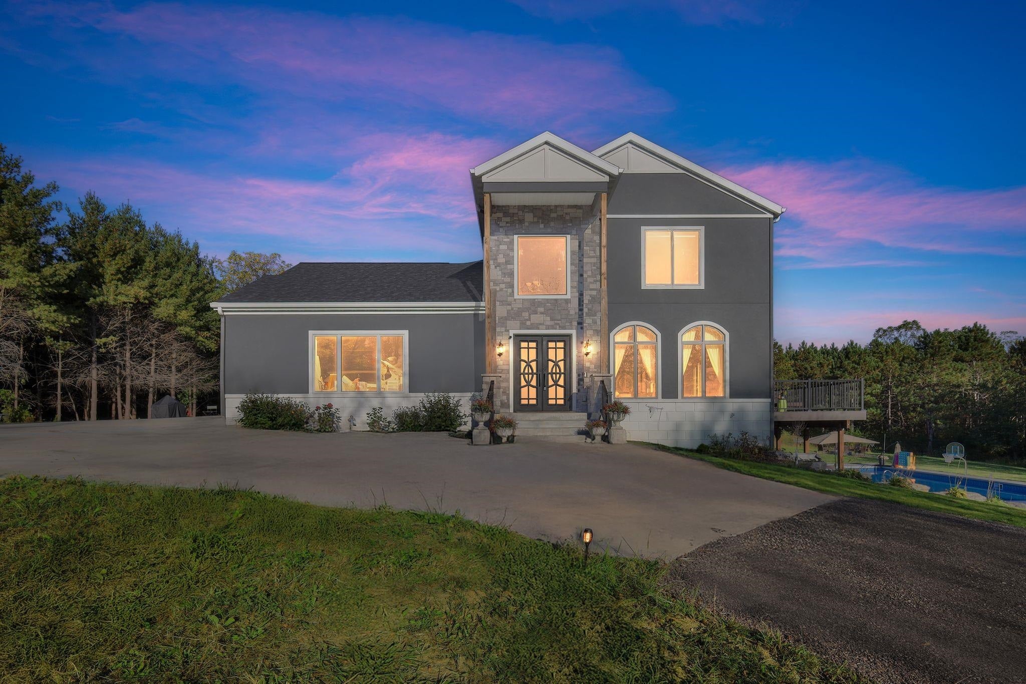 N4280 Crane Hollow Court — photo