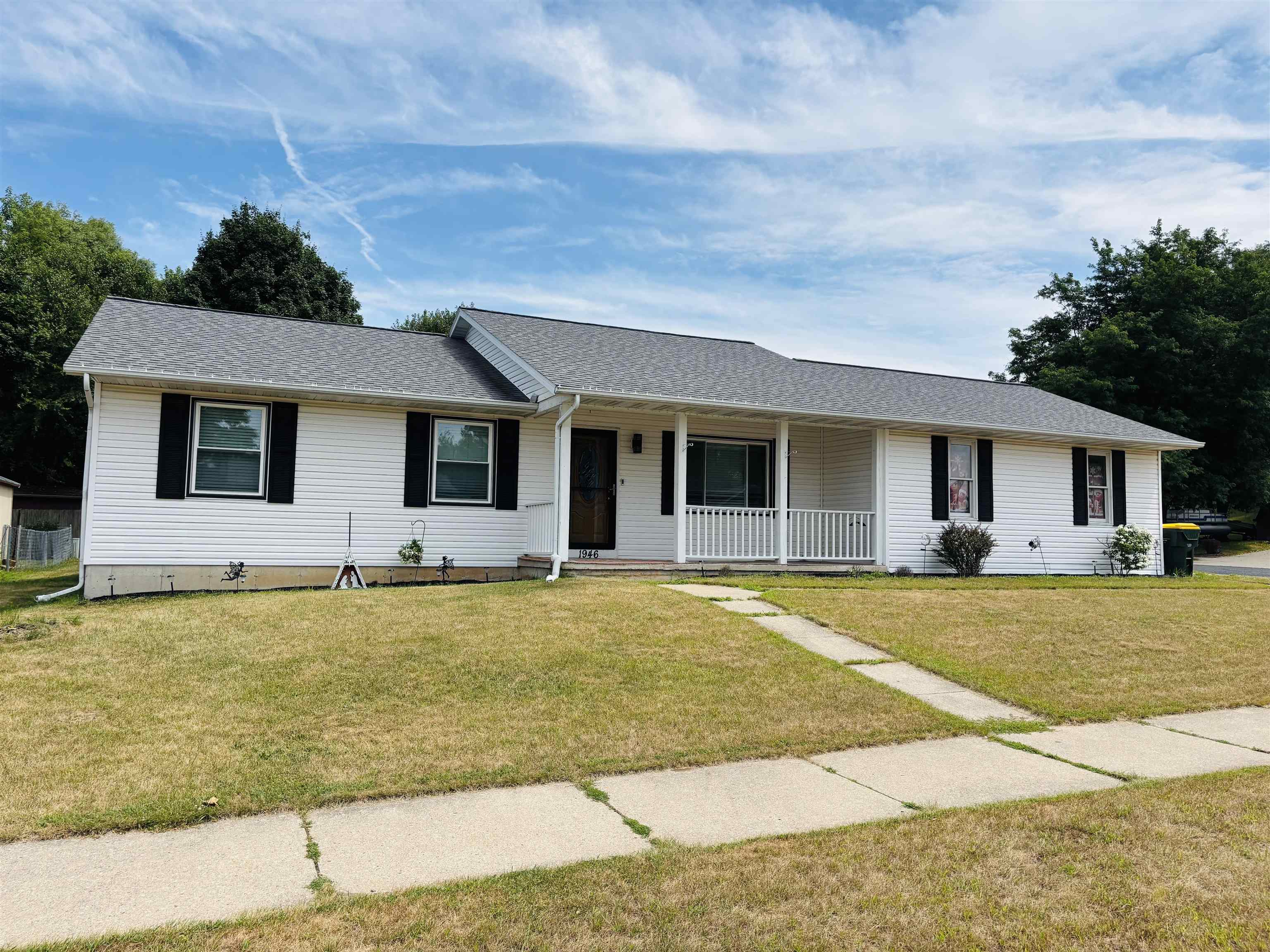 1946 Amanda Drive, Reedsburg, WI 53959 — photo 3