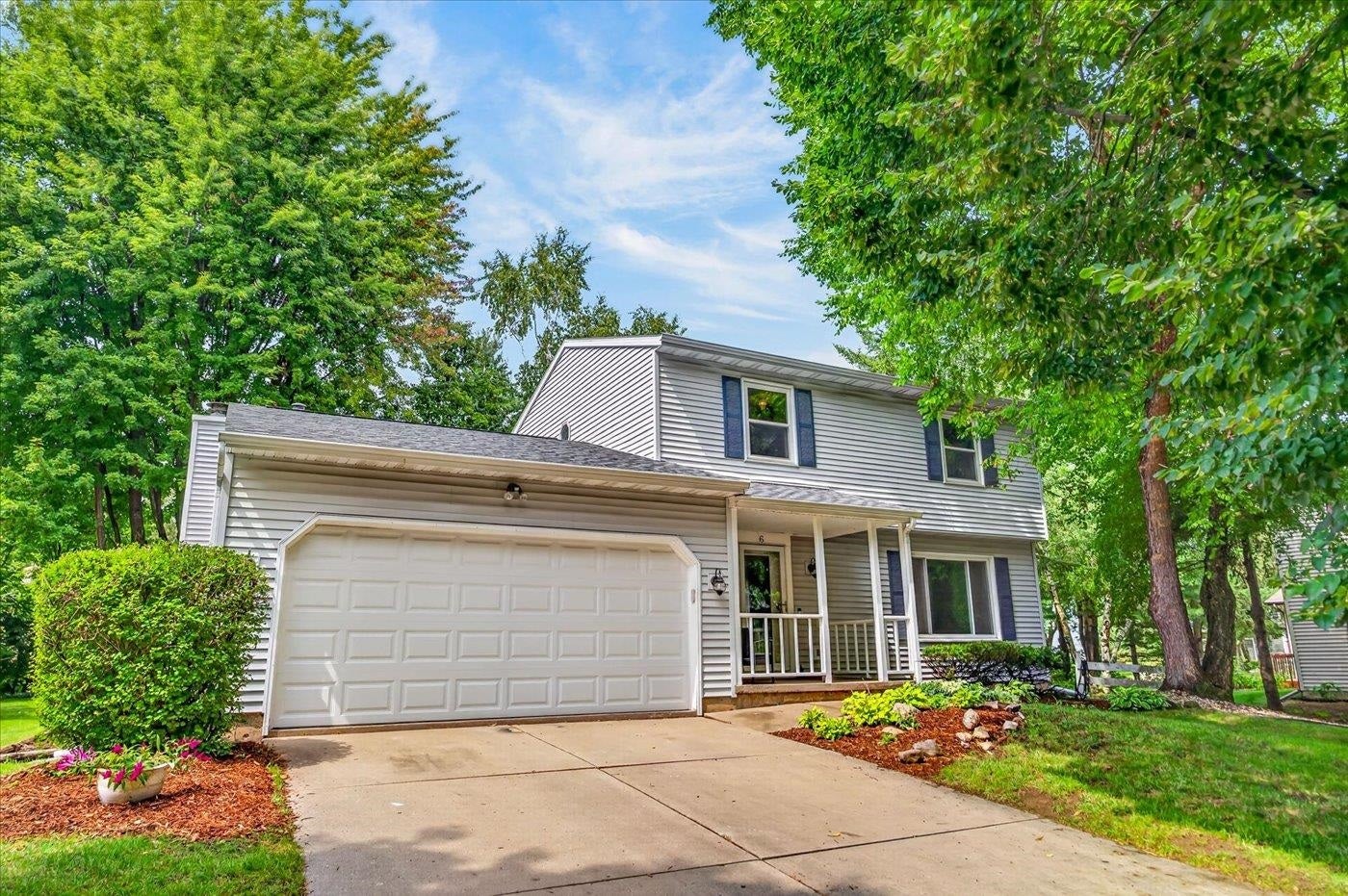6 Windhaven Circle — photo