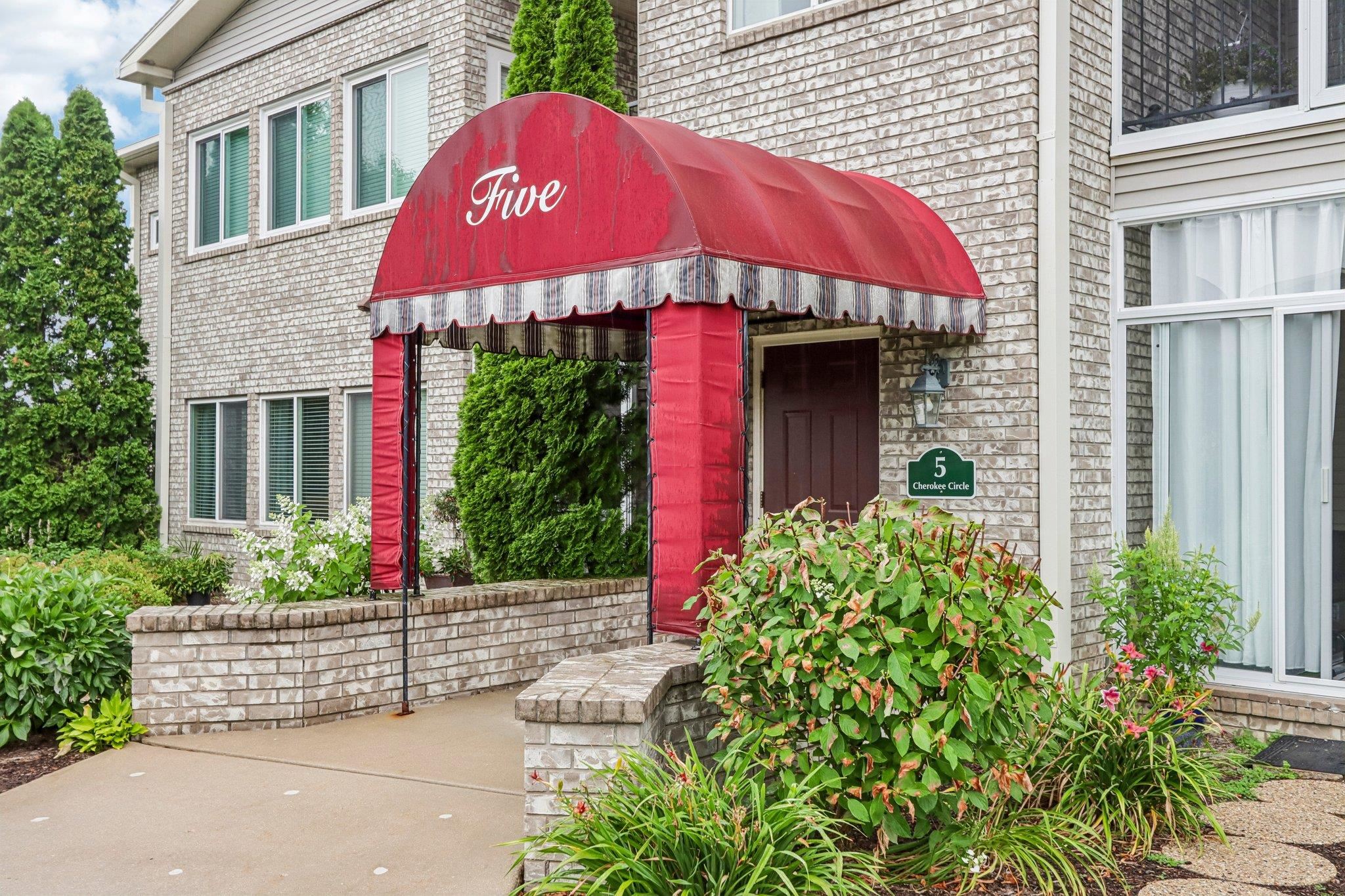 5 Cherokee Circle 204 — photo