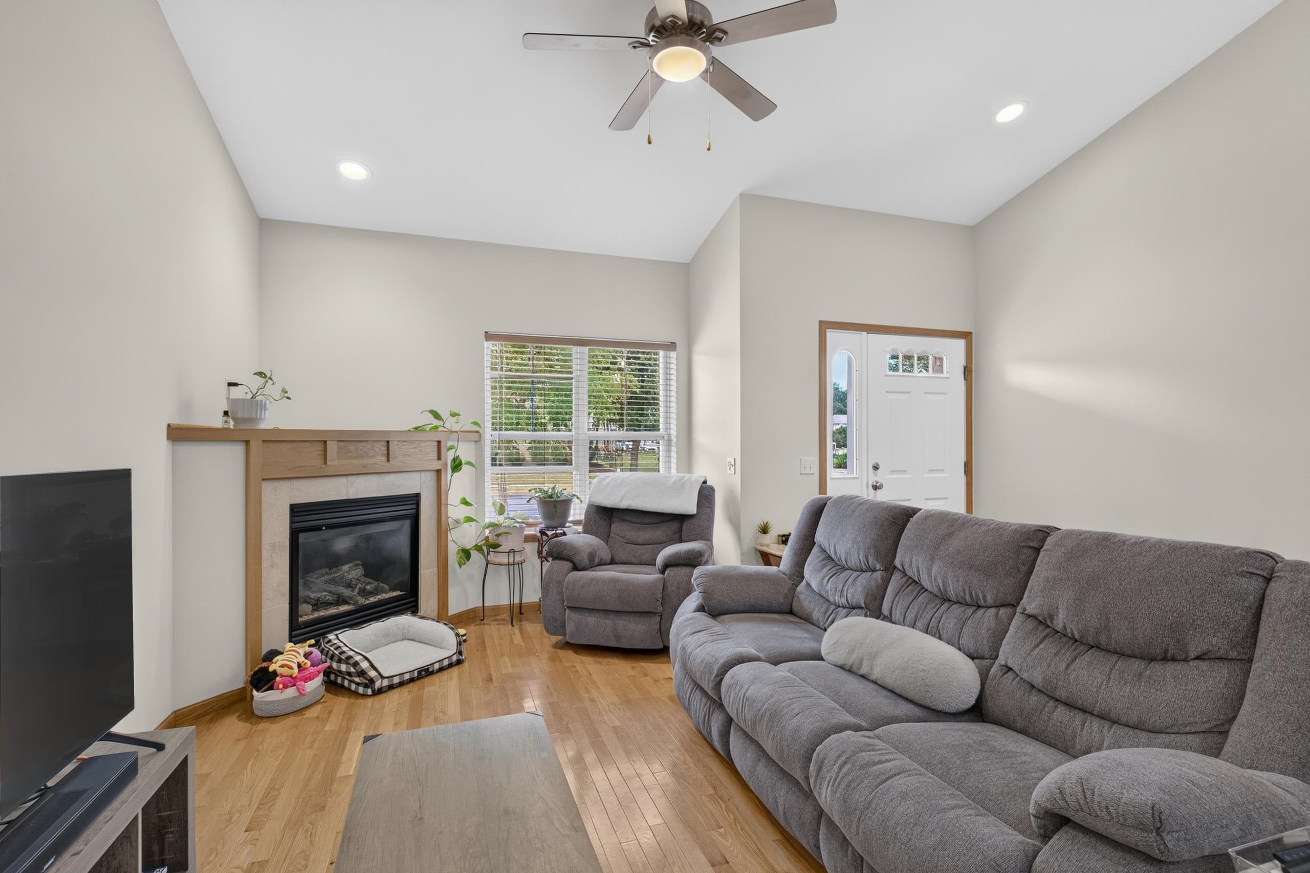 5101 Merwood Lane — photo