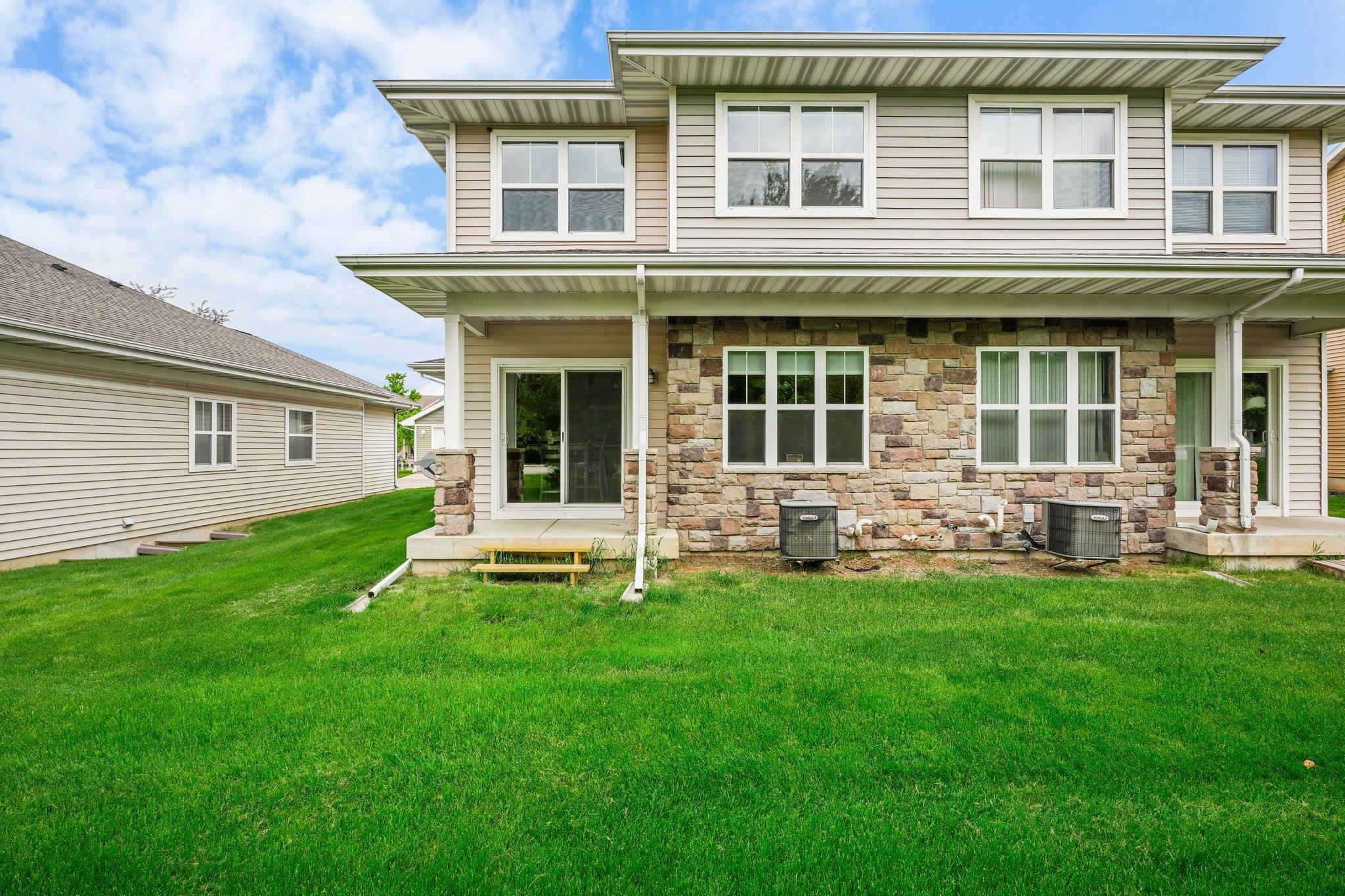 5113 Merwood Lane 113 — photo