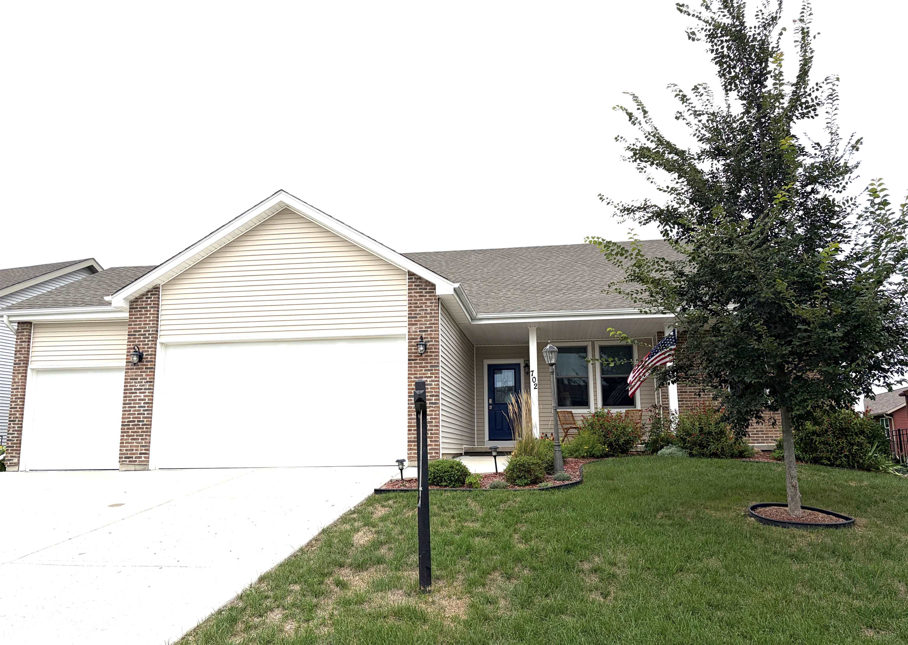 702 Merlot Lane — photo